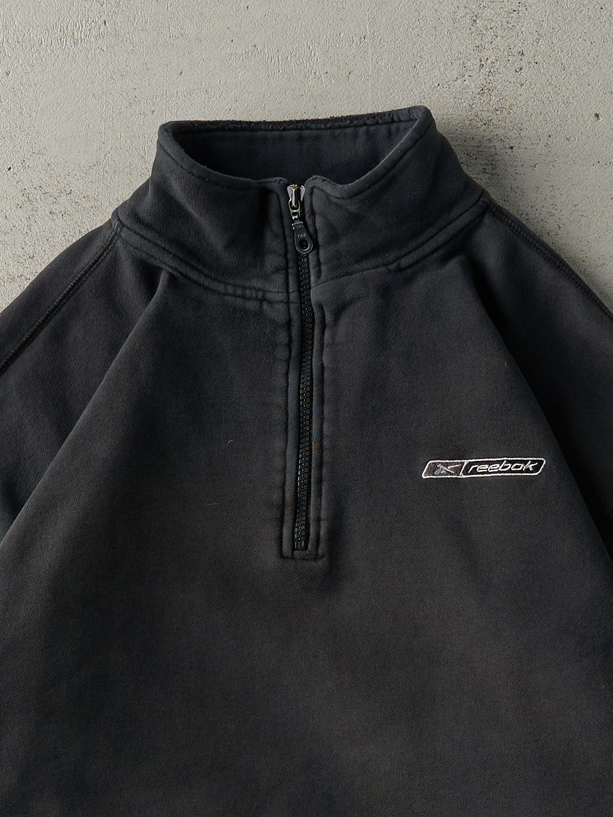 Vintage 90s Black Embroidered Reebok Quarter Zip Boxy Sweater (L)