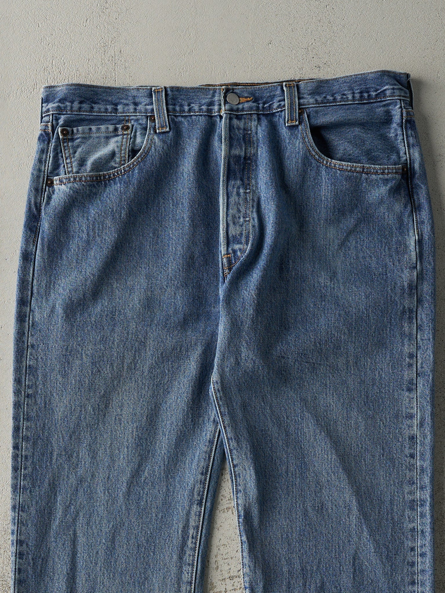 Vintage 90s Mid Wash Levi's 501 Jeans (37x28)