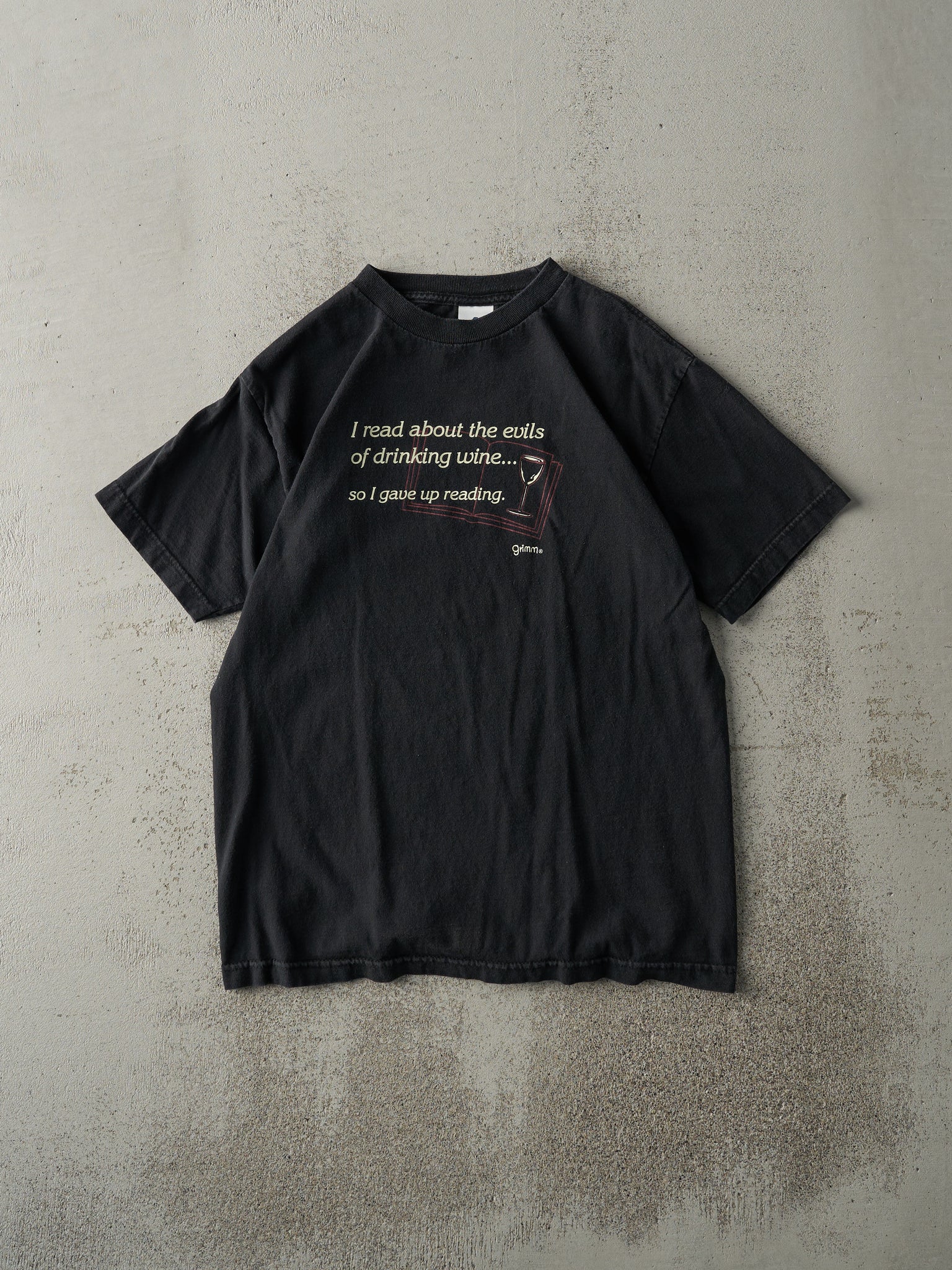 Vintage Y2K Black "Gave Up Reading" Tee (S)