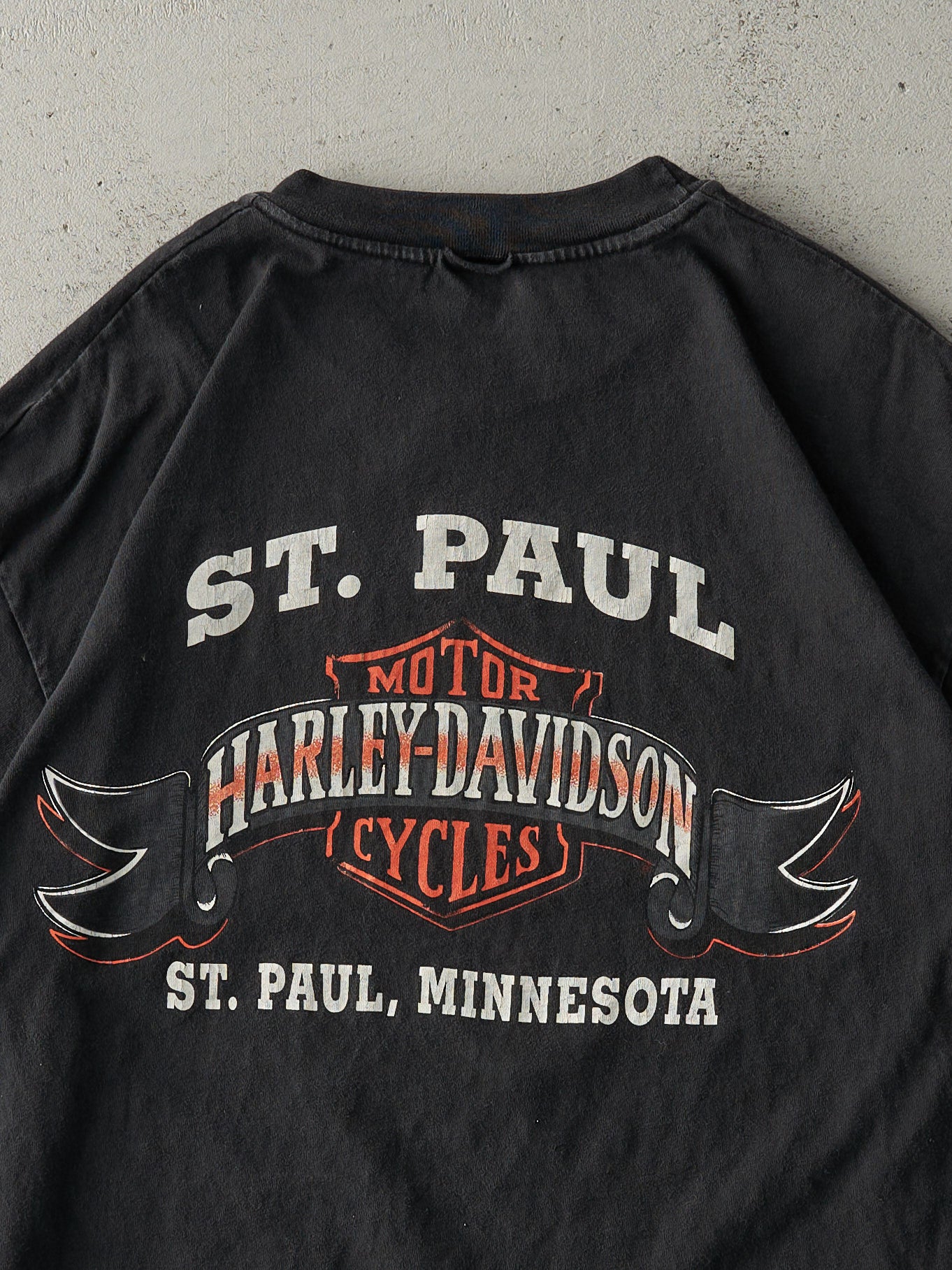 Vintage 97' Black St. Paul Minnesota Harley Davidson Tee (M)