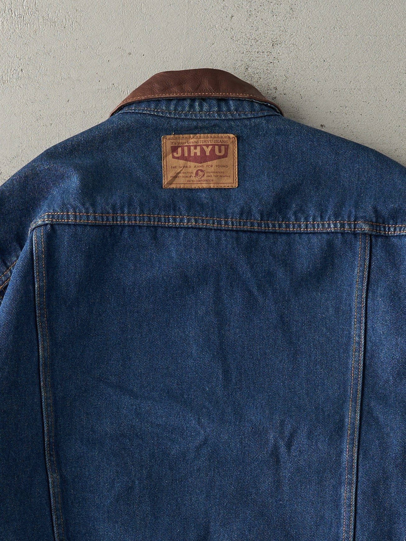 Vintage 90s Dark Wash Denim Jacket (M)