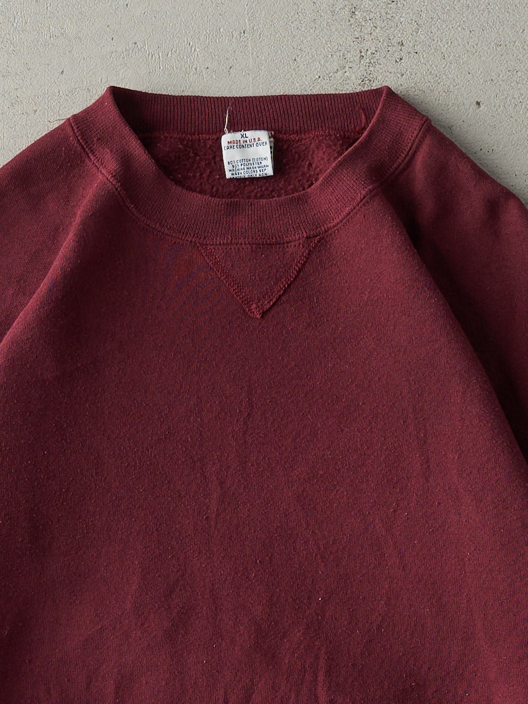 Vintage 90s Burgundy Russell Athletic Blank Crewneck (L)