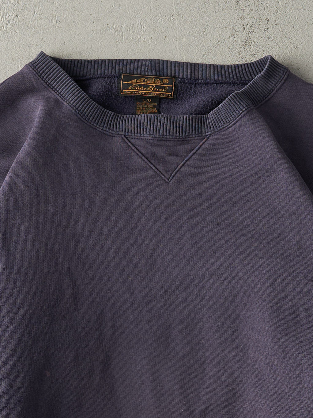 Vintage 90s Sun Faded Navy Blue Eddie Bauer Blank Boxy Crewneck (M/L)