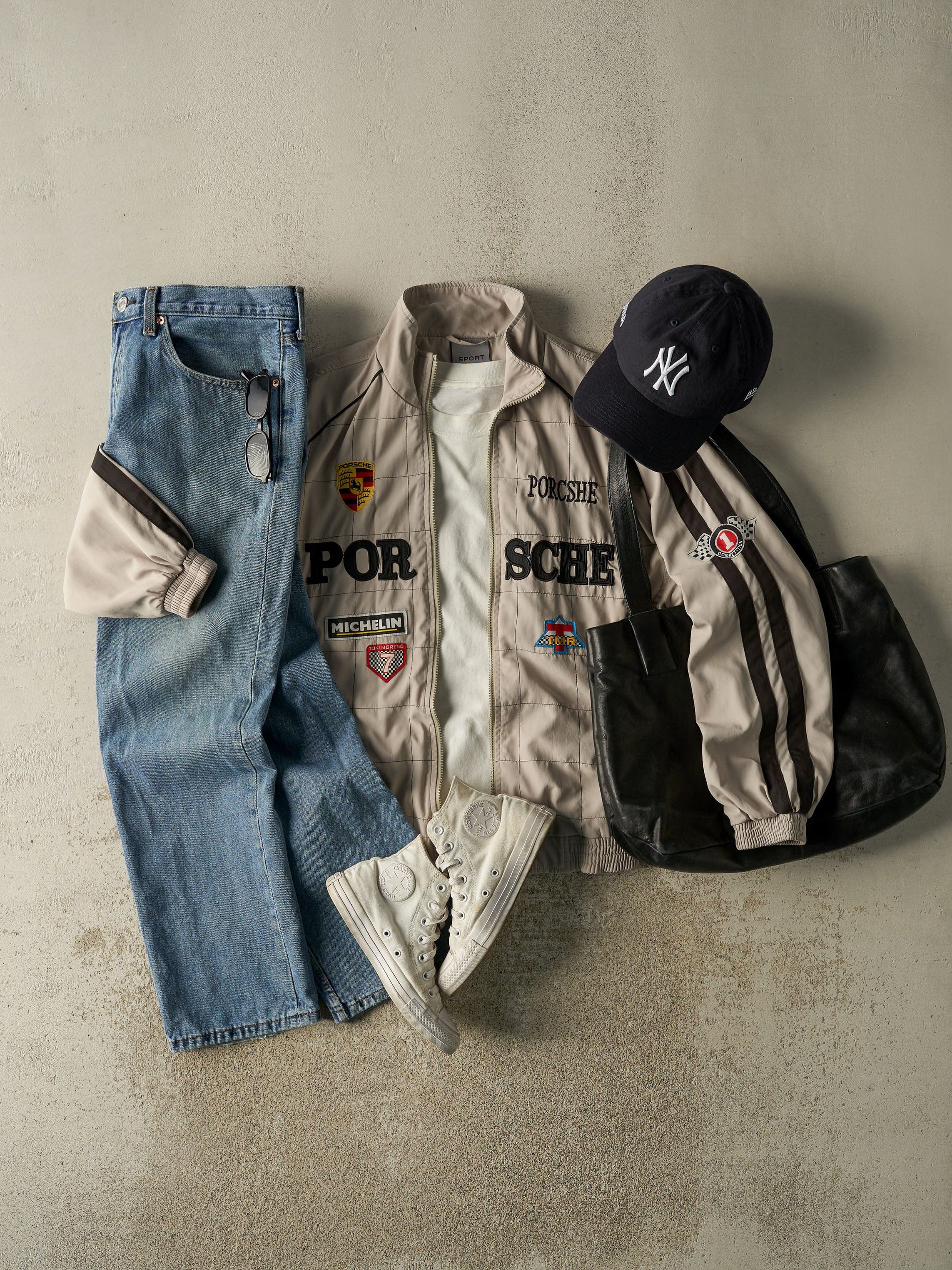 Vintage Y2K Mid Wash Levi's 505 Jeans (33x29)