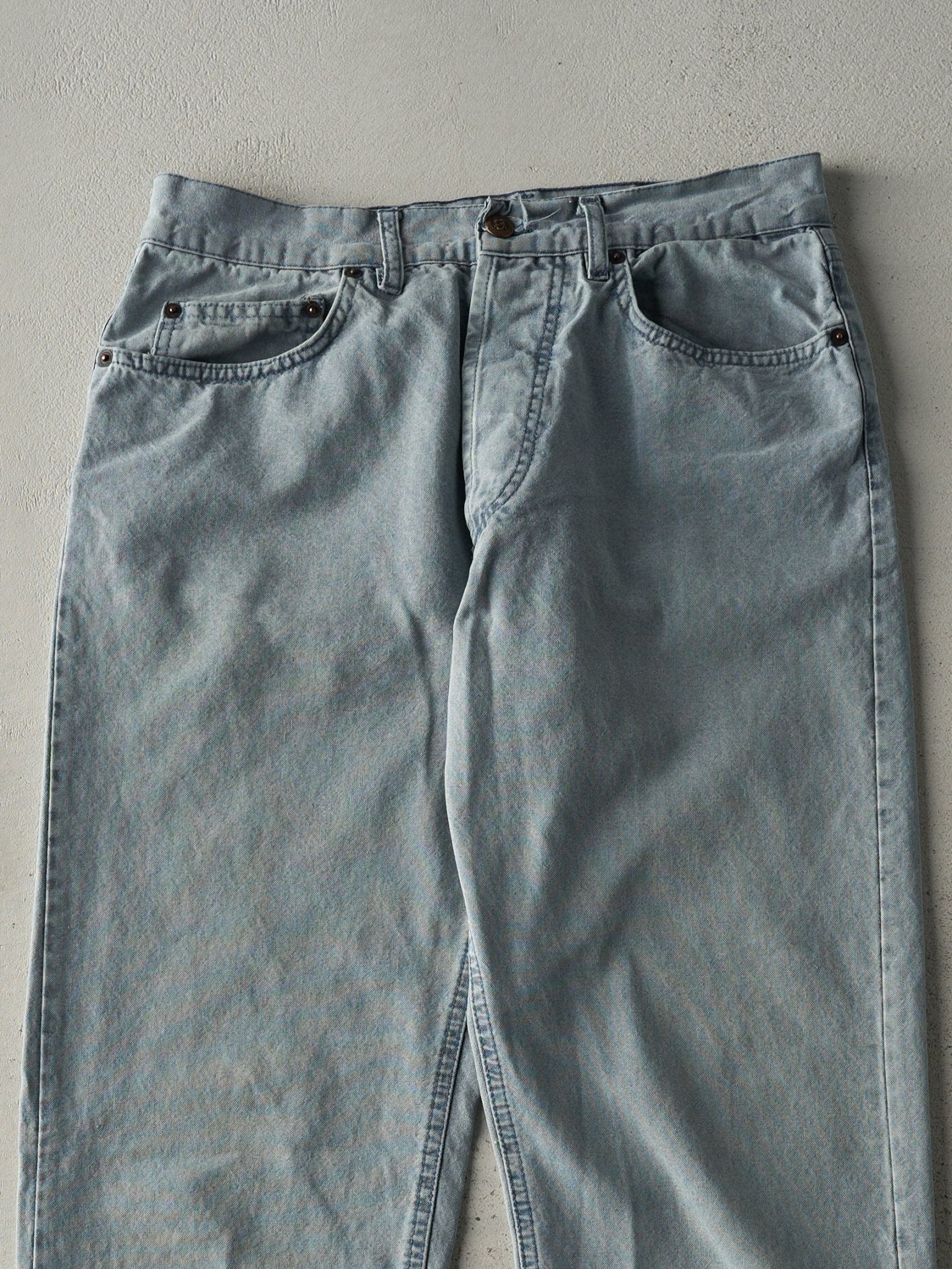 Vintage 90s Light Wash Marlboro Classics Jeans (30.5x32)