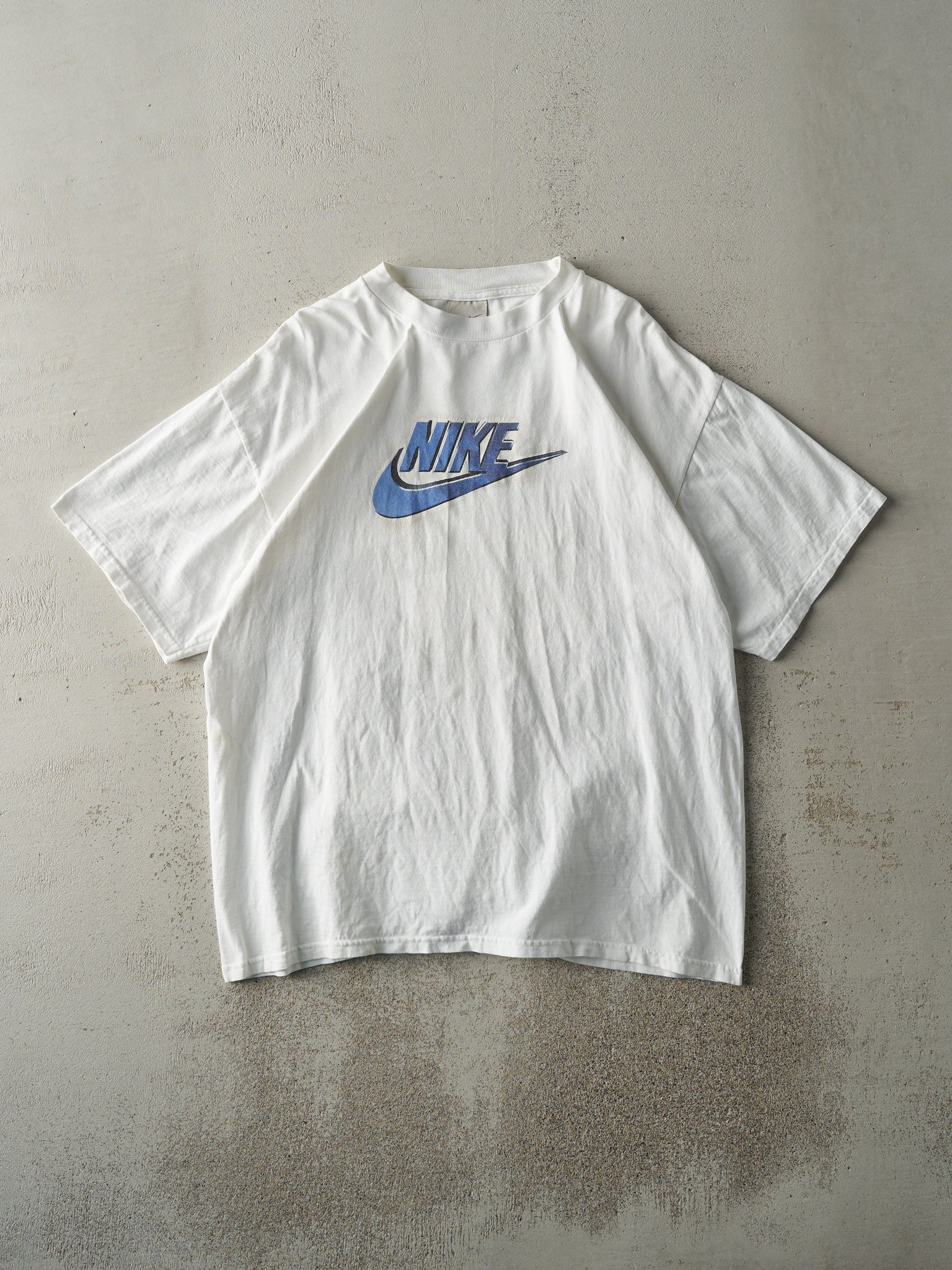 Vintage Y2K White Nike Logo Tee (M)