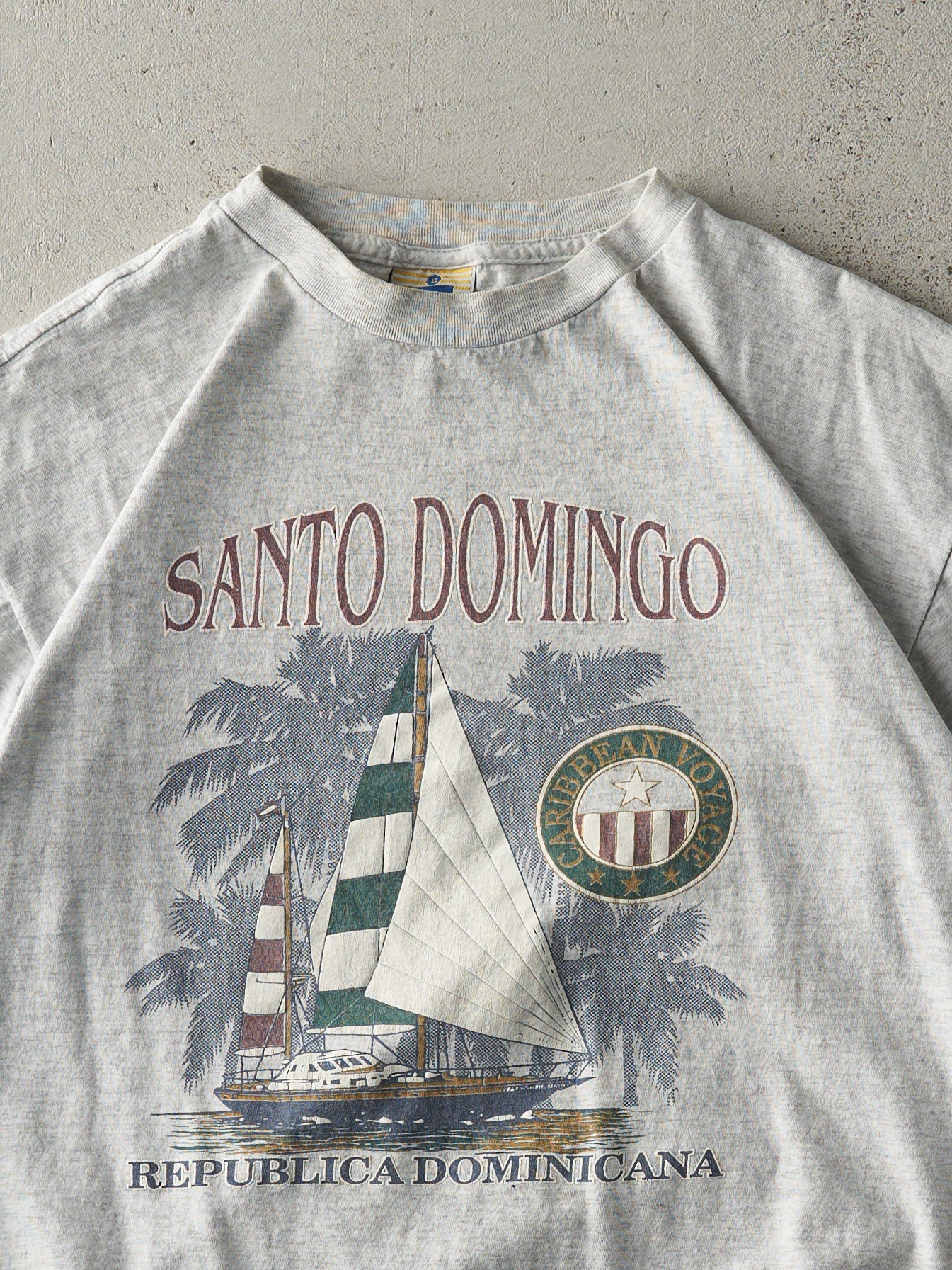 Vintage Y2K Heather Grey Santo Domingo Dominican Republic Tee (M)