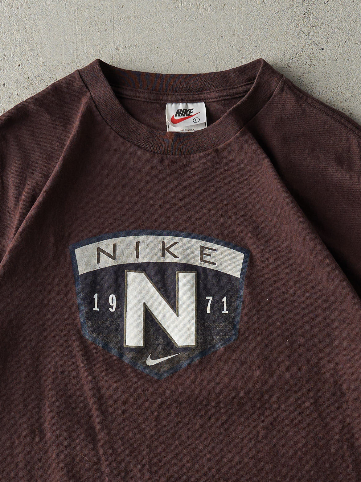 Vintage 90s Brown Nike Logo Tee (M)