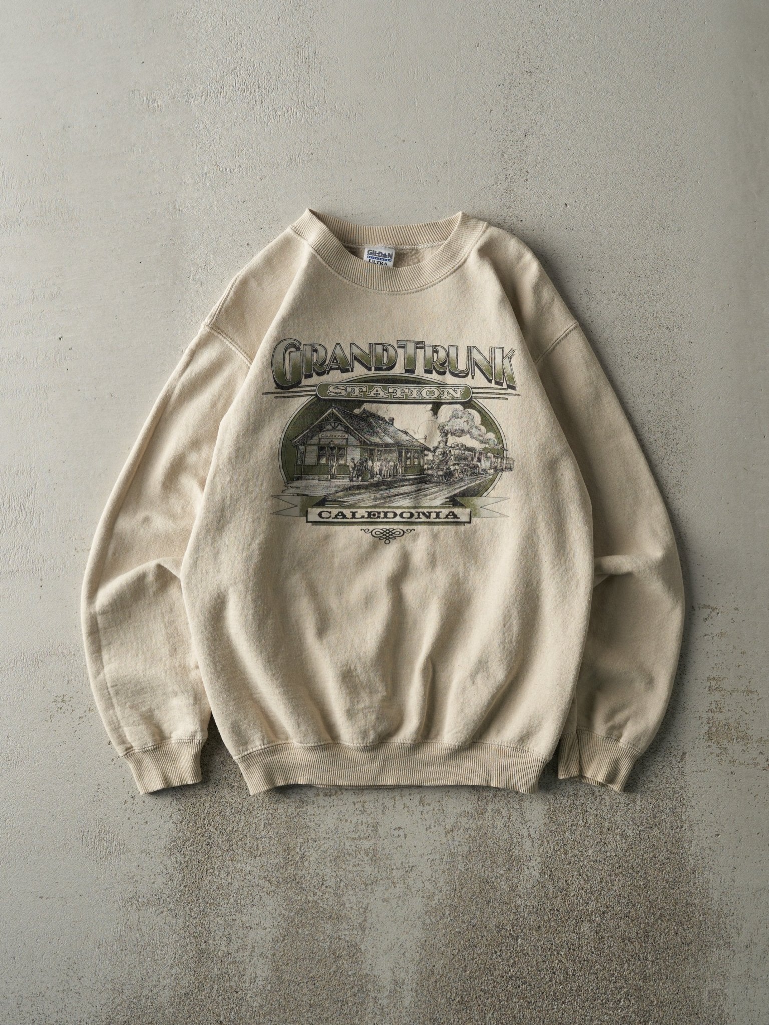 Vintage Y2K Beige Grand Trunk Station Crewneck (S)