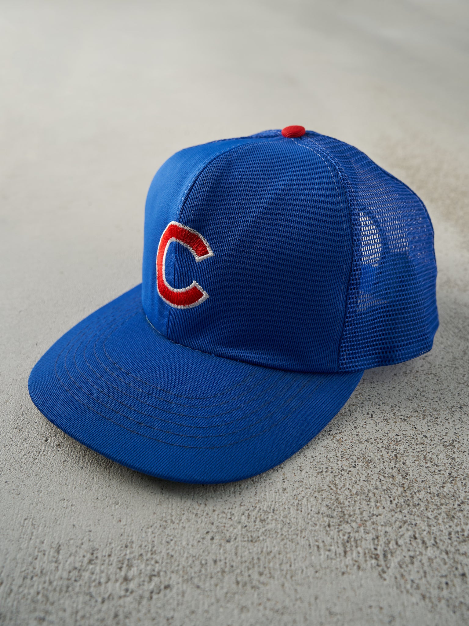 Vintage 90s Royal Blue Chicago Cubs Trucker Hat