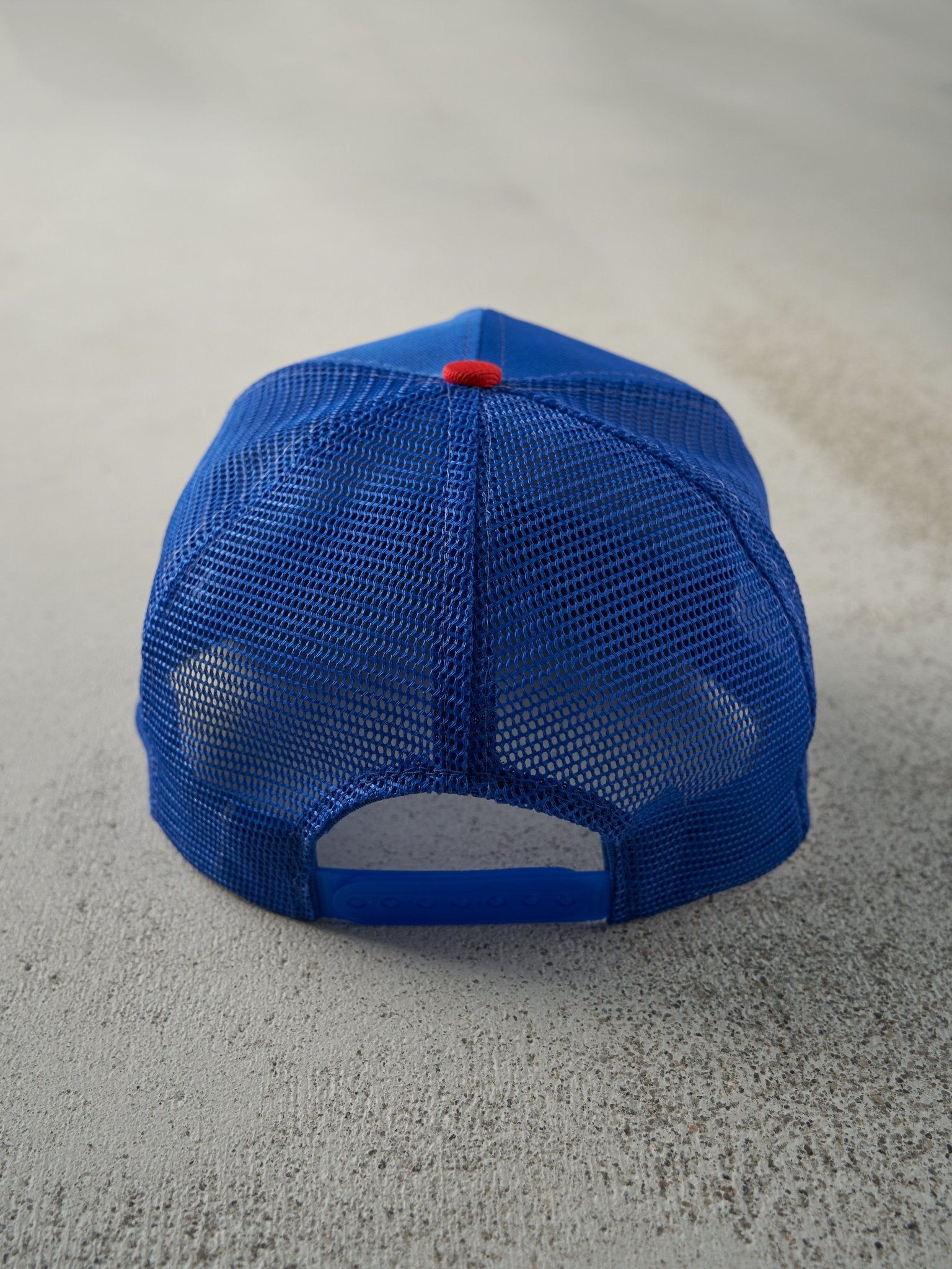 Vintage 90s Royal Blue Chicago Cubs Trucker Hat