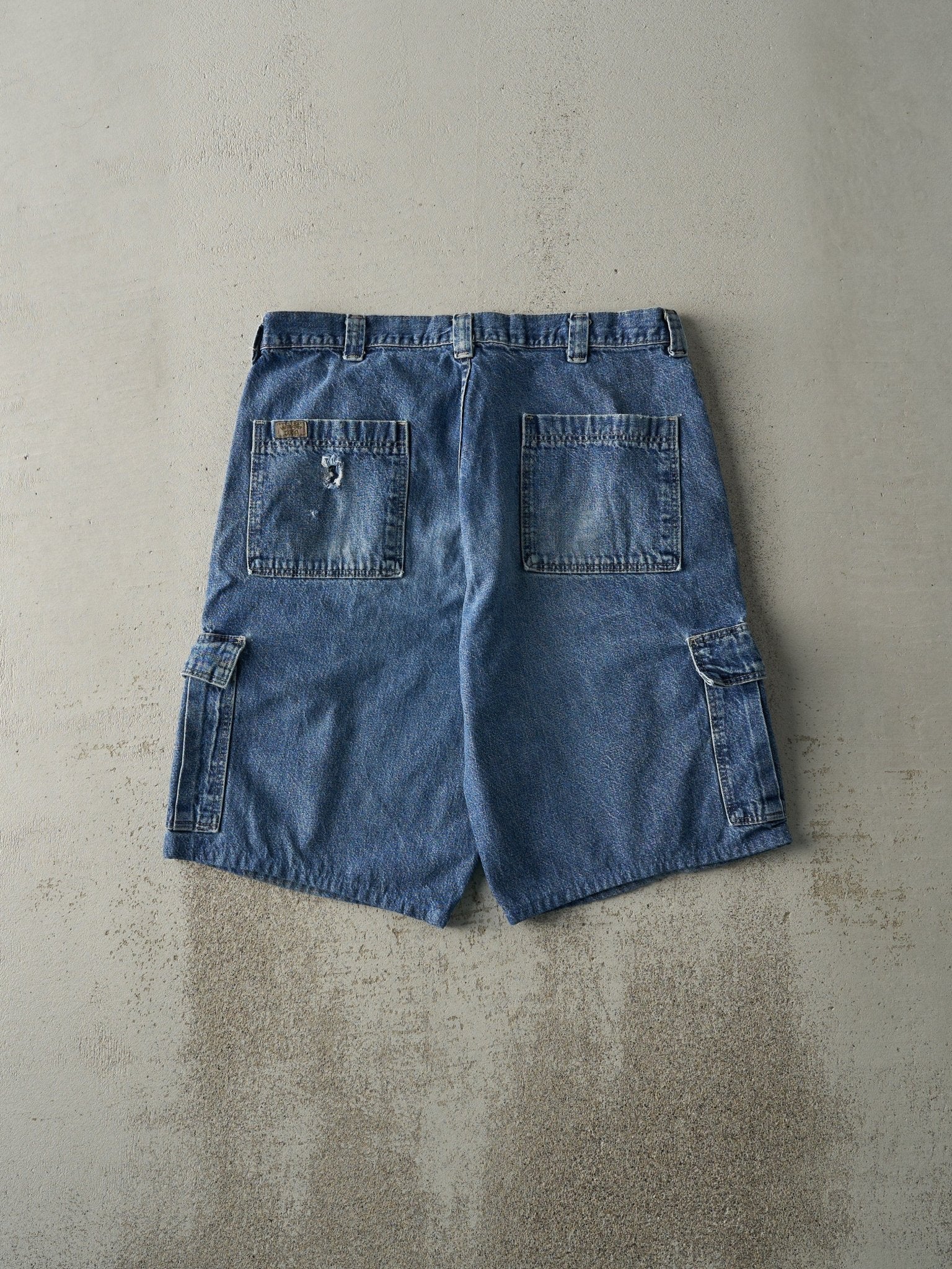 Vintage 90s Mid Wash Wrangler Cargo Jean Shorts (34x12)