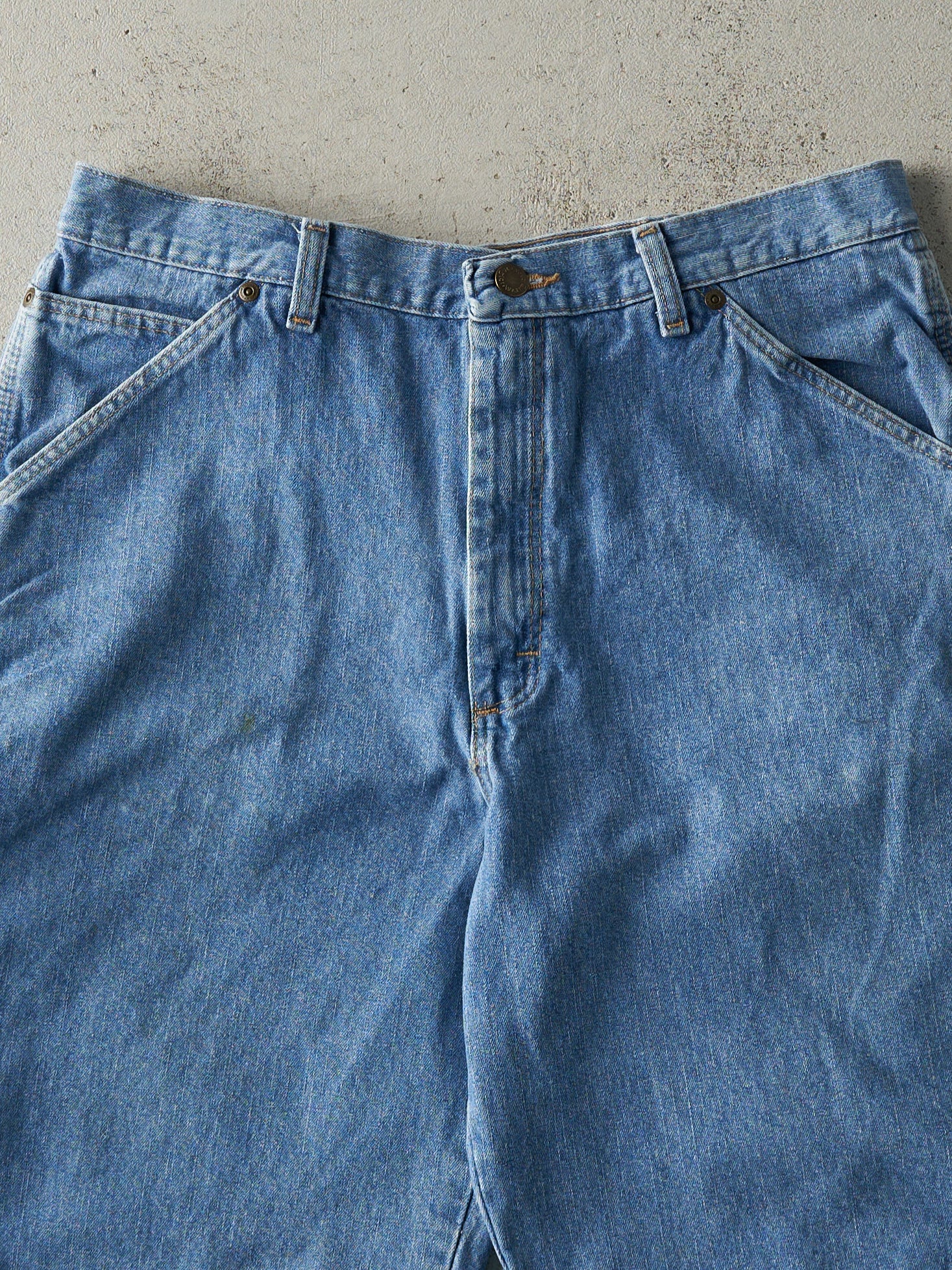 Vintage Y2K Light Wash Wrangler Carpenter Jean Shorts (33x10.5)