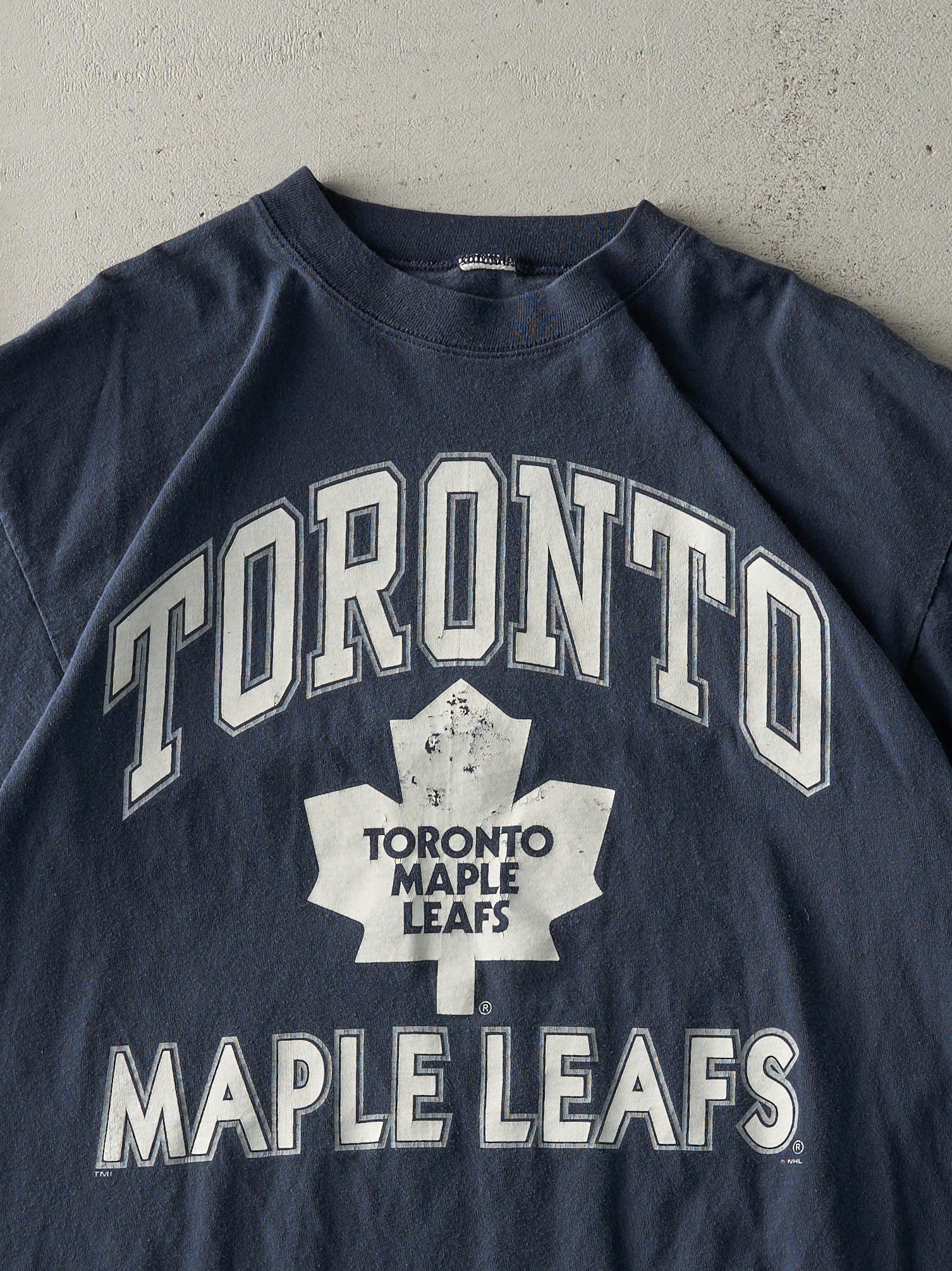 Vintage 90s Navy Blue Toronto Maple Leafs Single Stitch Tee (M)