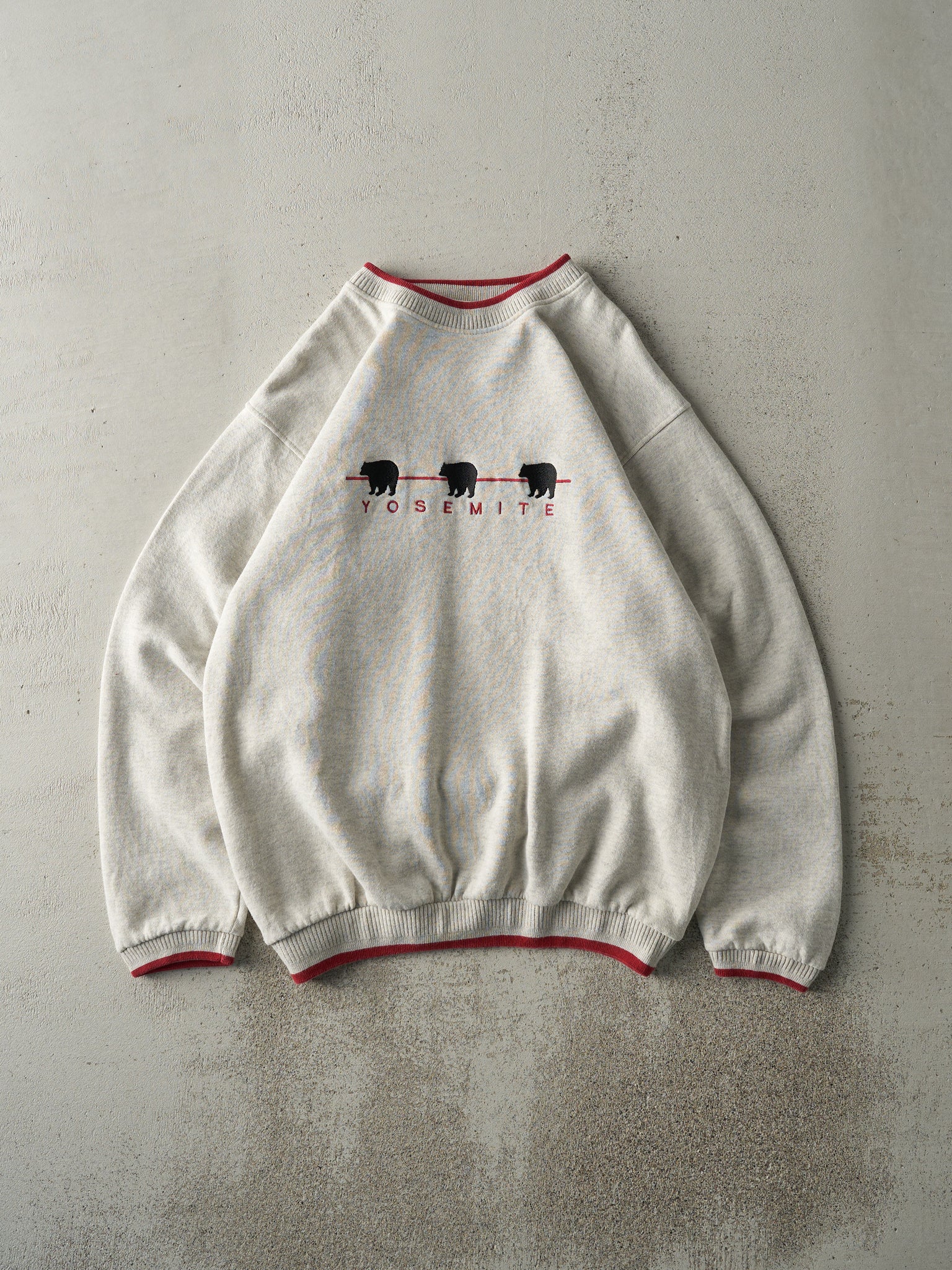 Vintage 90s Heather Grey Embroidered Yosemite Crewneck (M)