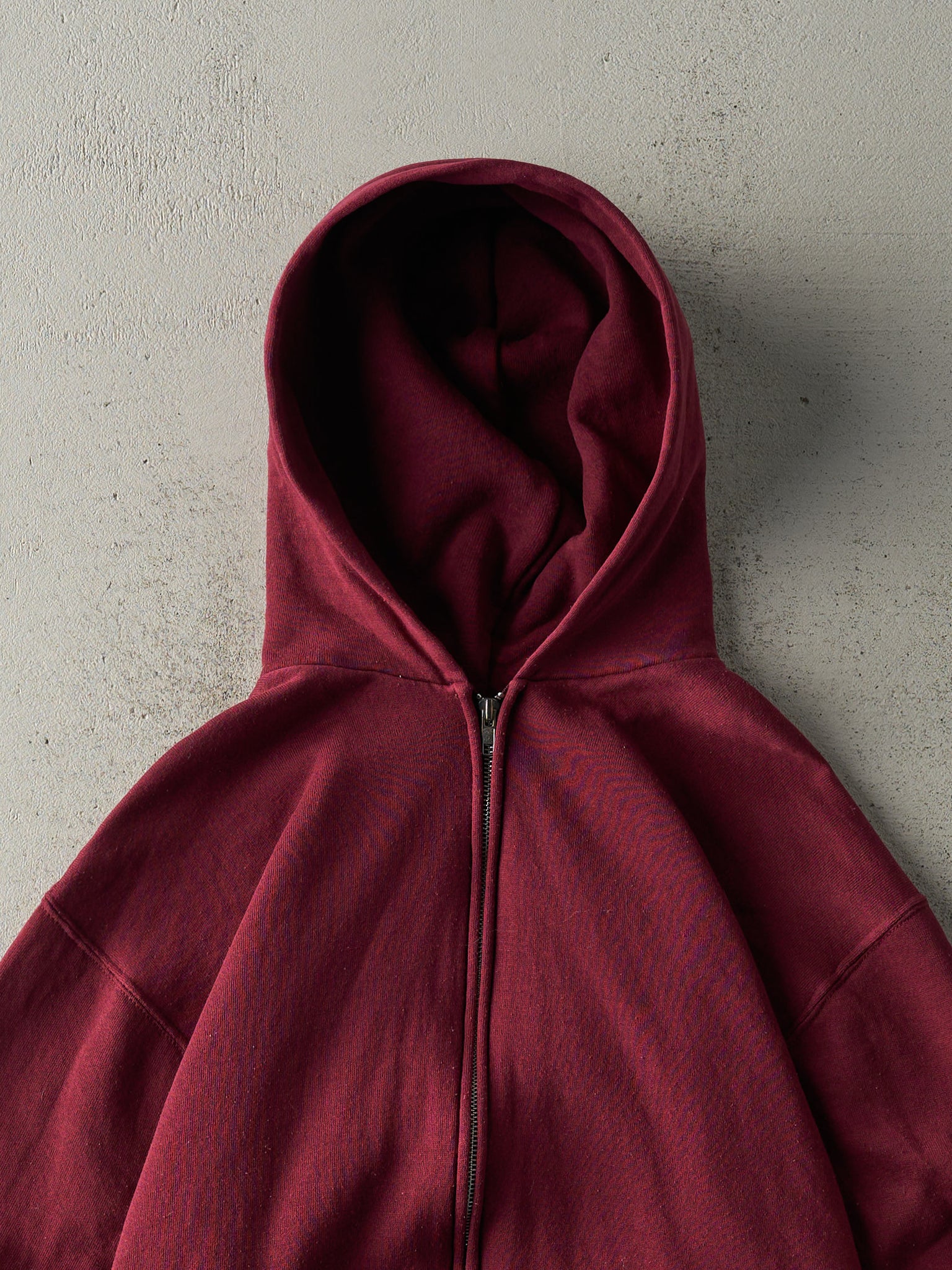 Vintage Y2K Burgundy Russell Athletic Zip Up Hoodie (M)