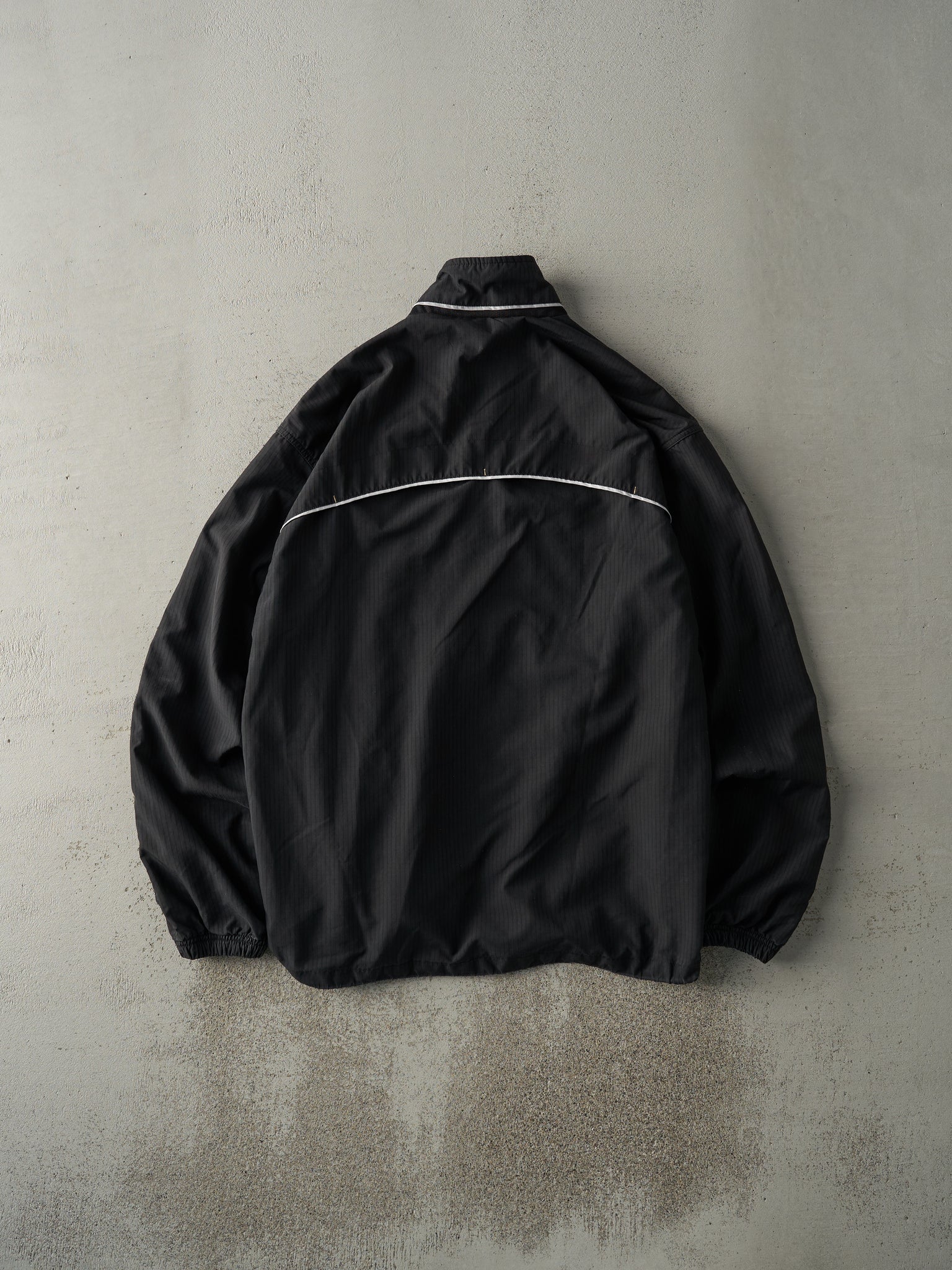 Vintage Y2K Black Reebok Windbreaker Jacket (M)