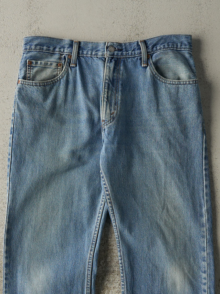 Vintage Y2K Mid Wash Levi's 505 Jeans (34x31.5)
