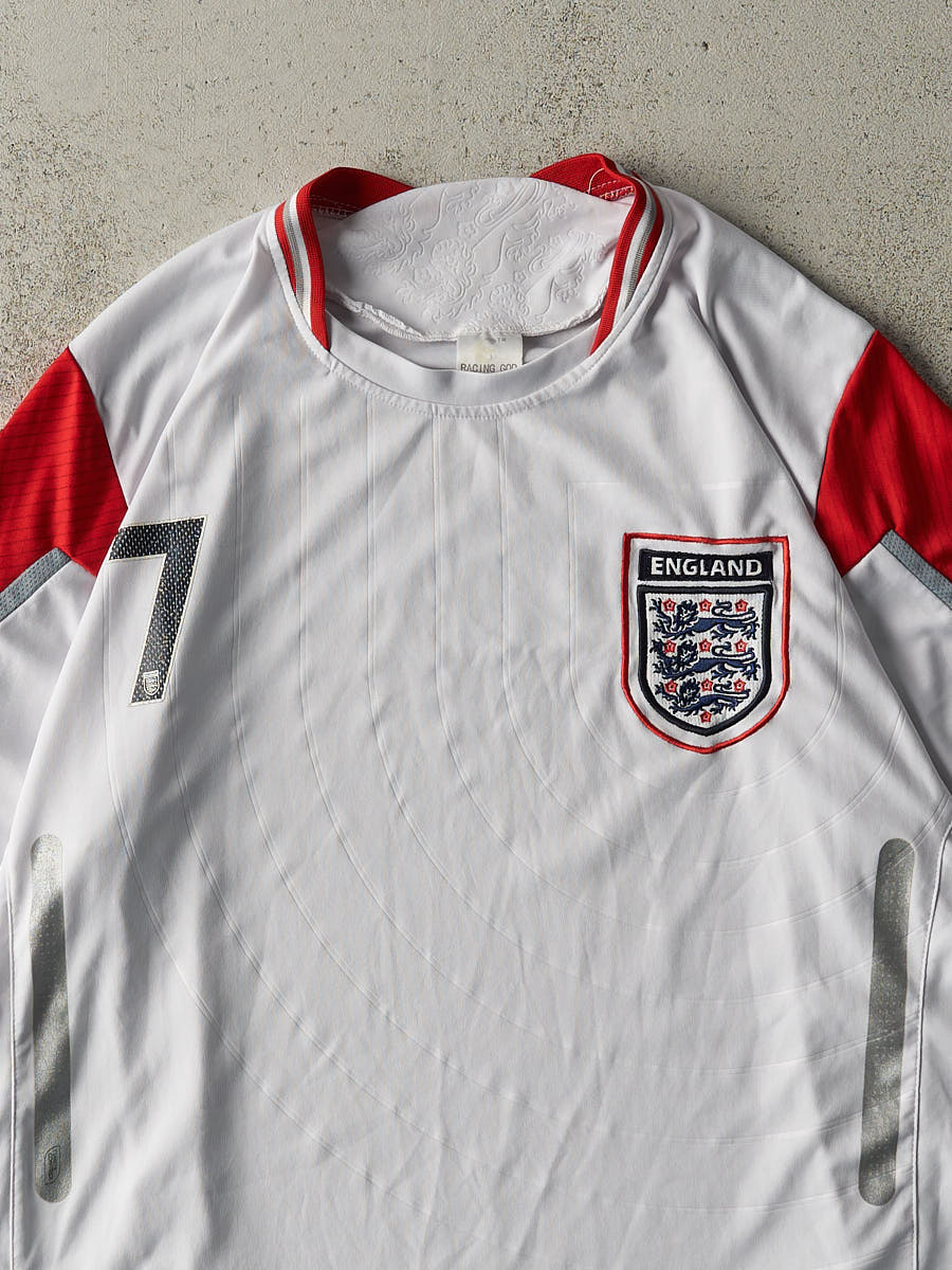 Vintage Y2K White & Red England #7 David Beckham Soccer Jersey (XL/XXL)