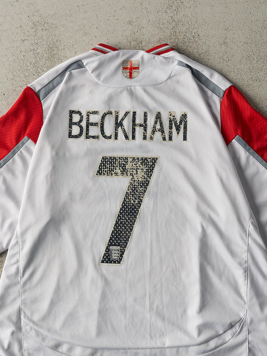 Vintage Y2K White & Red England #7 David Beckham Soccer Jersey (XL/XXL)