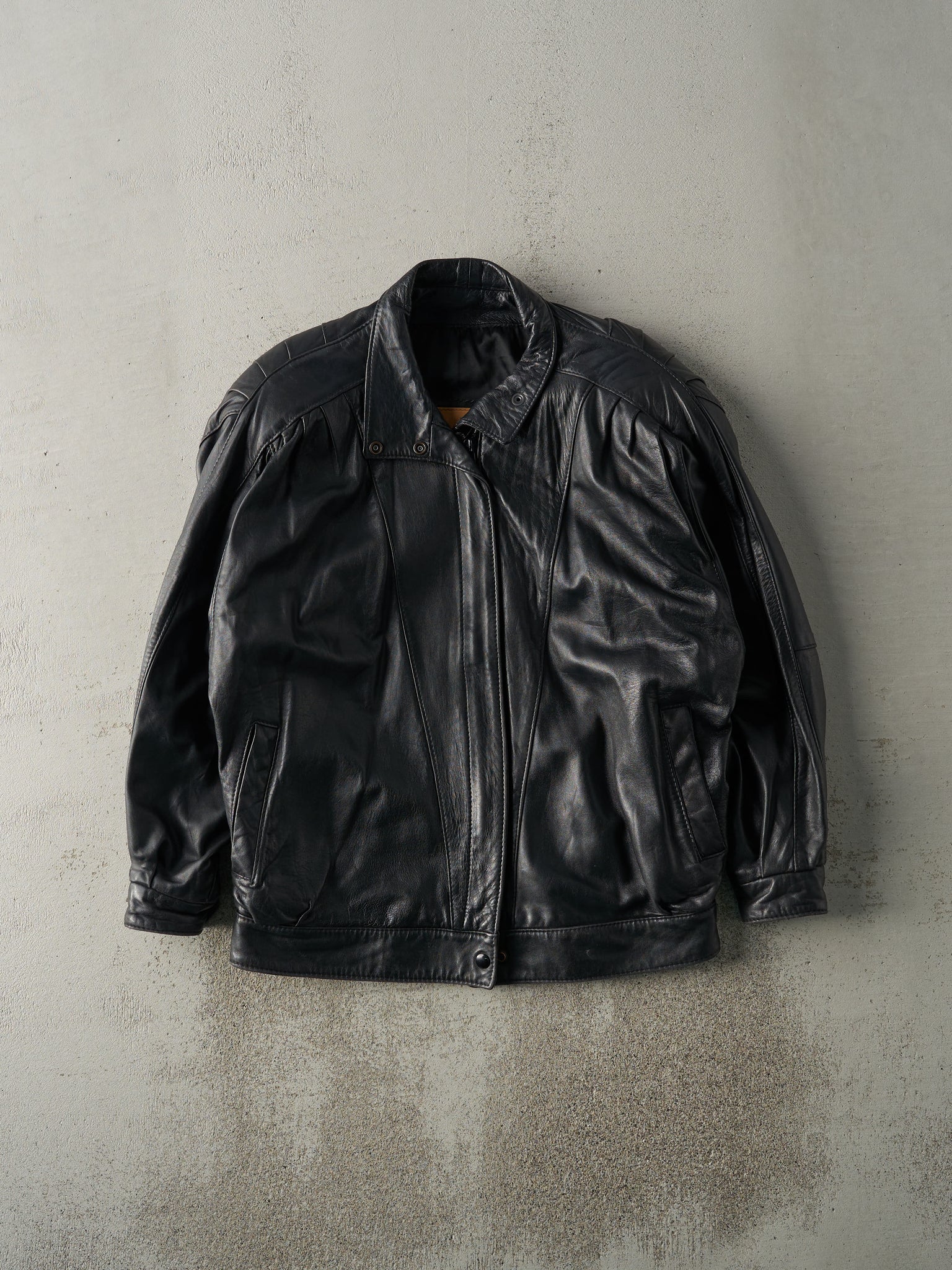 Vintage 90s Black The Olde Hide House Leather Jacket (M)