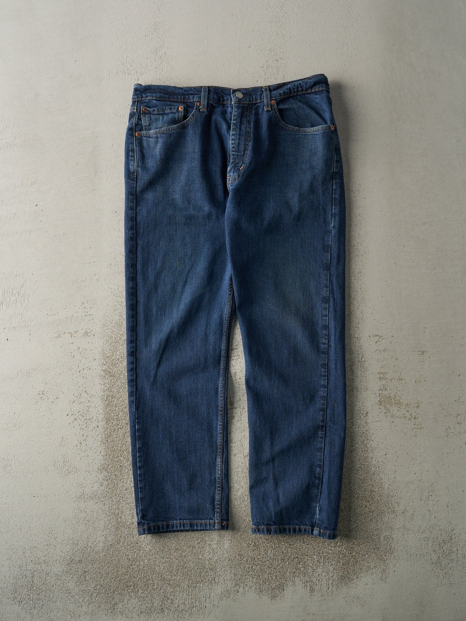 Vintage Y2K Dark Wash Levi's 505 Jeans (35x29)