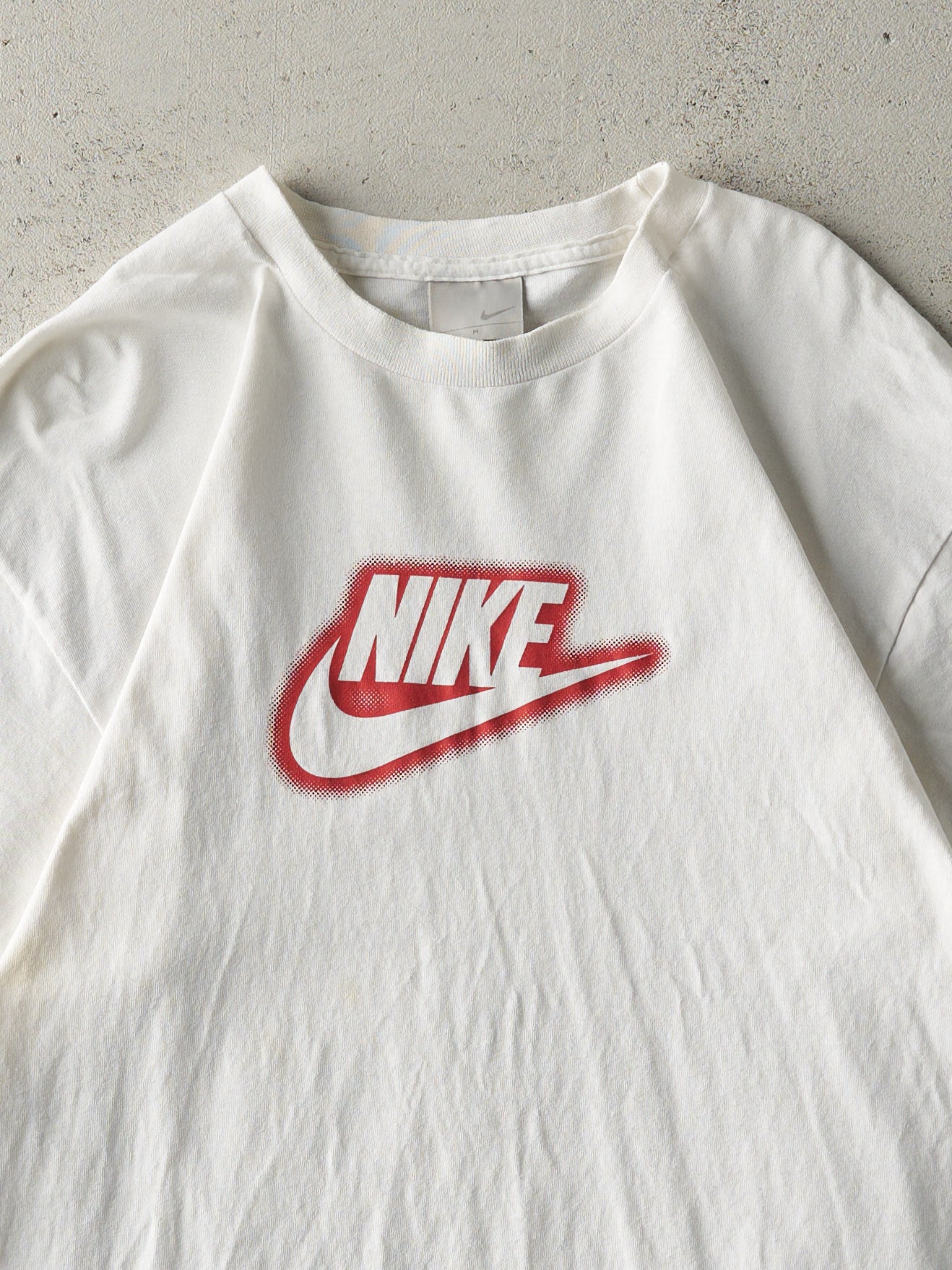 Vintage Y2K White & Red Nike Logo Tee (M)