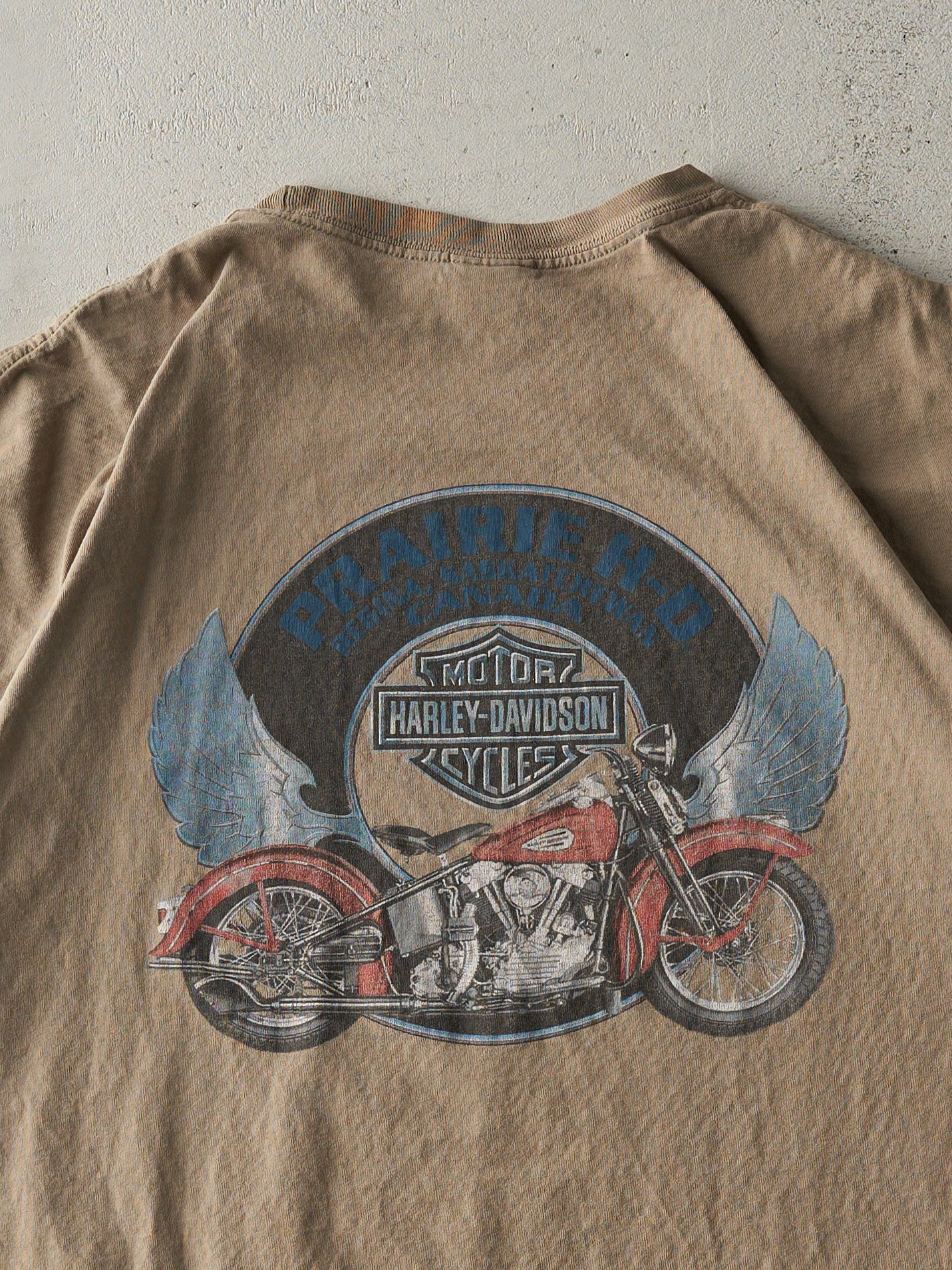 Vintage 11' Beige Regina Saskatchewan Harley Davidson Tee (XXL)