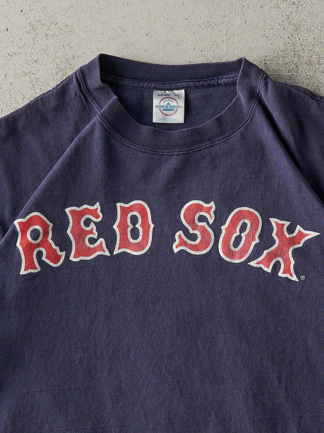 Vintage 04' Navy Blue Boston Red Sox Johnny Damon #18 Tee (M)