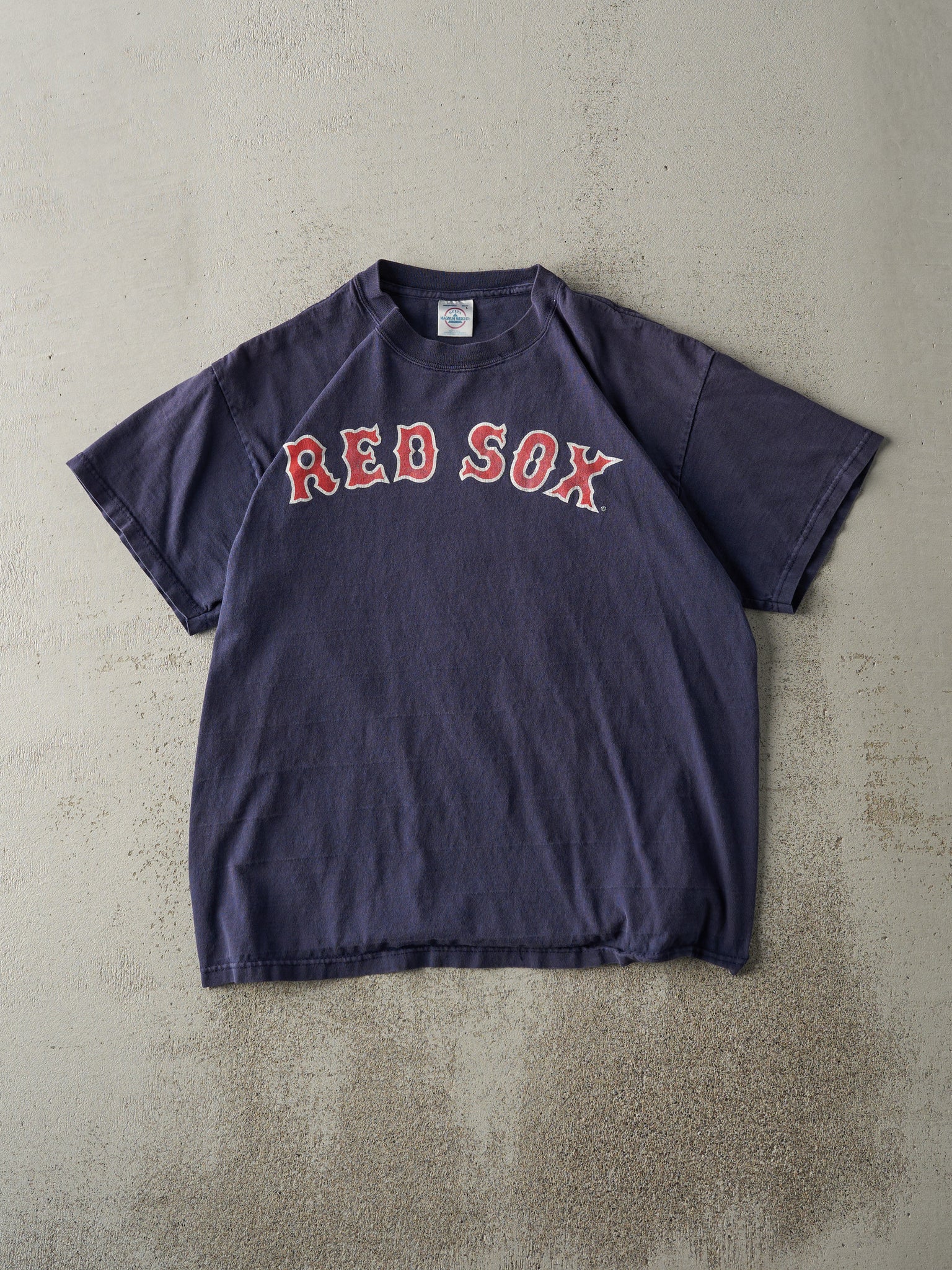 Vintage 04' Navy Blue Boston Red Sox Johnny Damon #18 Tee (M)