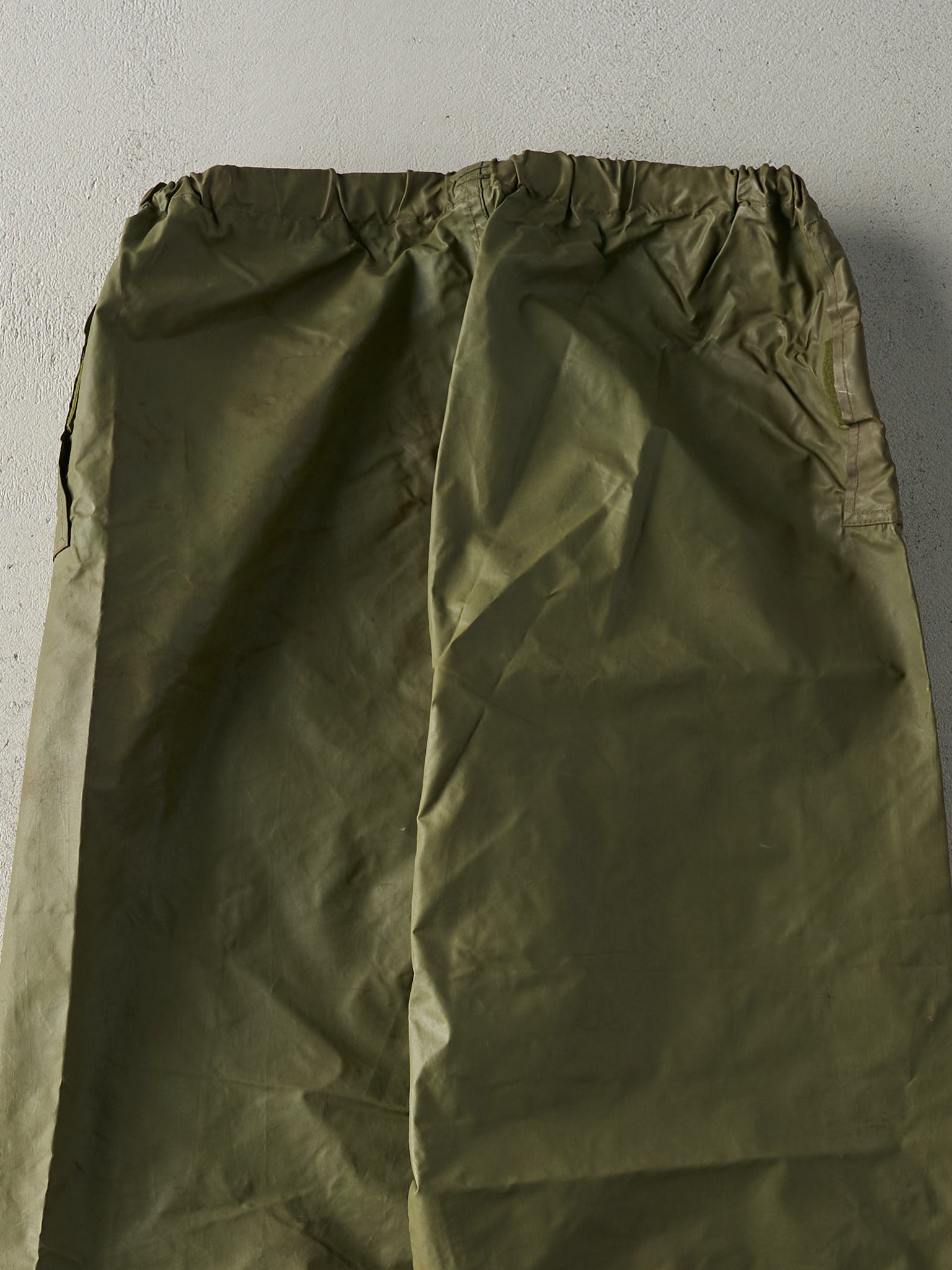 Vintage 96' Army Green Military Rain Pants (32x28)