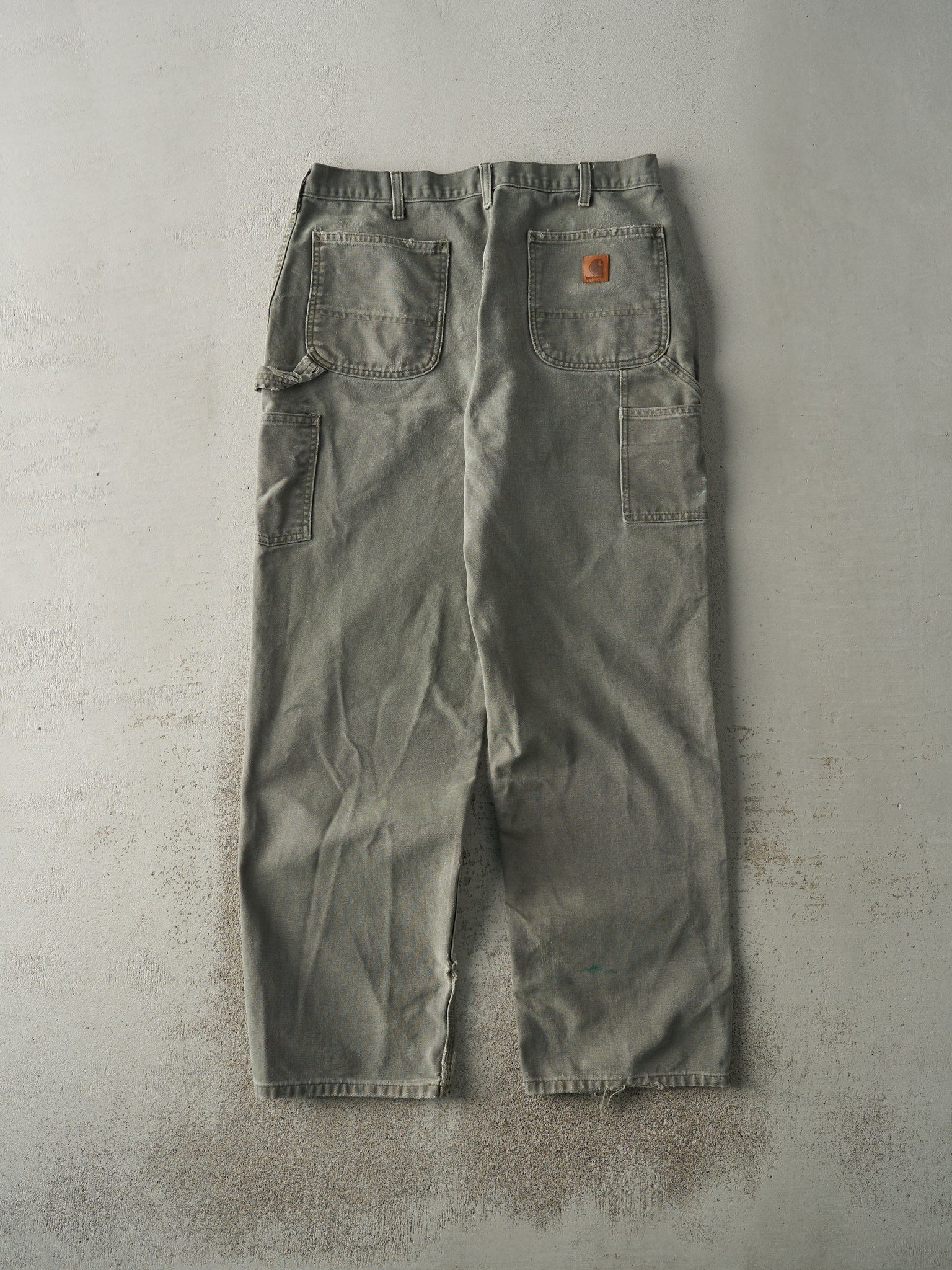 Vintage Y2K Green Dungaree Fit Carhartt Carpenter Pants (35x32)