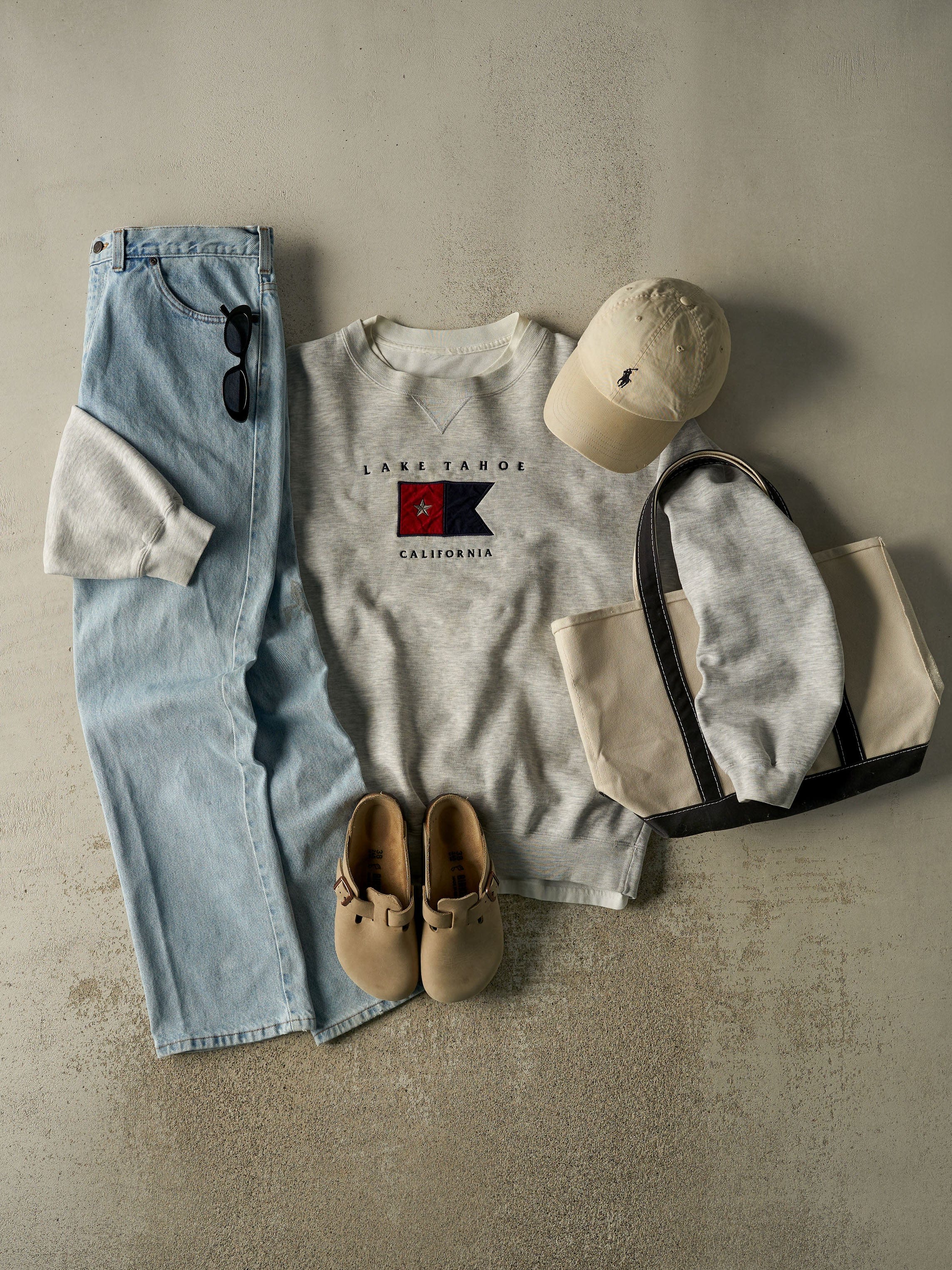 Vintage Y2K Light Wash Dakota Jeans (34x32)