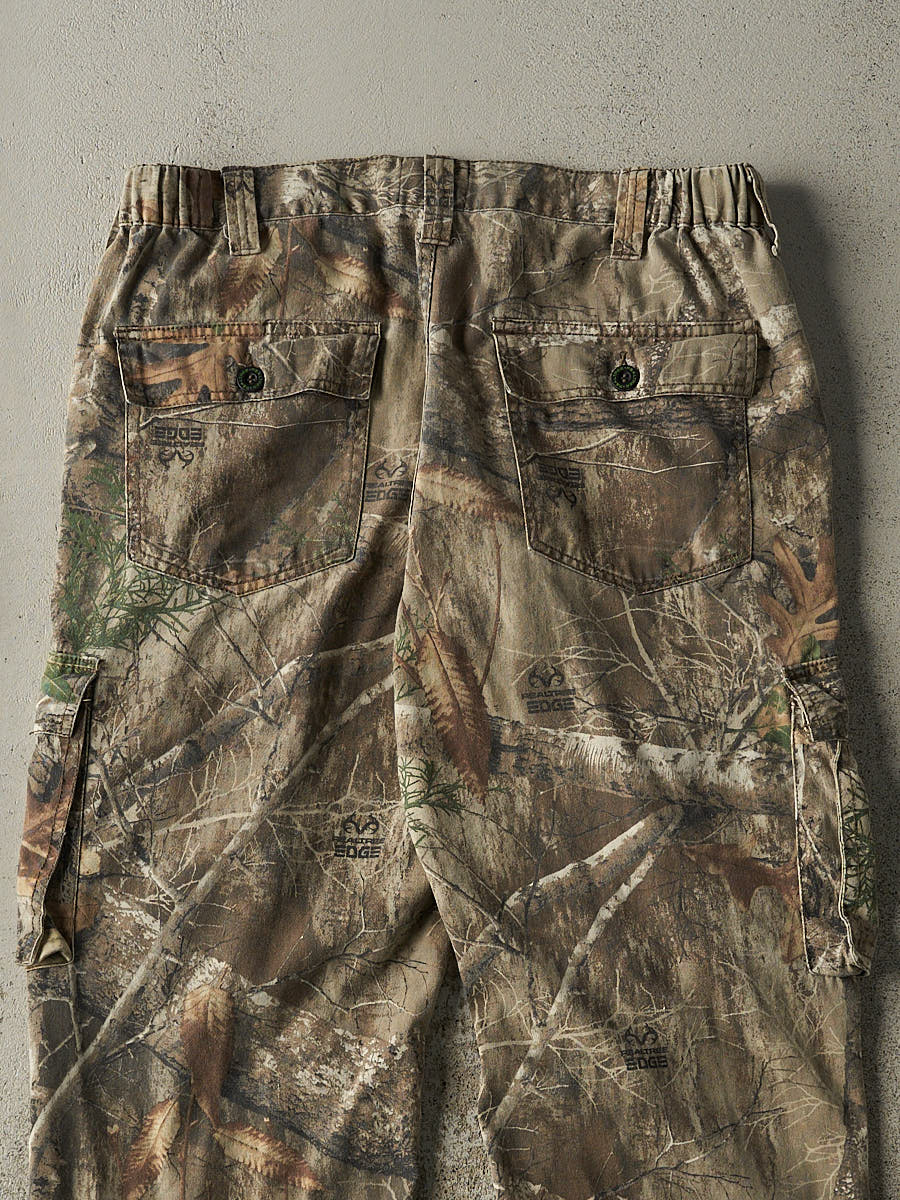 Vintage Y2K Camo Realtree Cargo Pants (35.5x31)