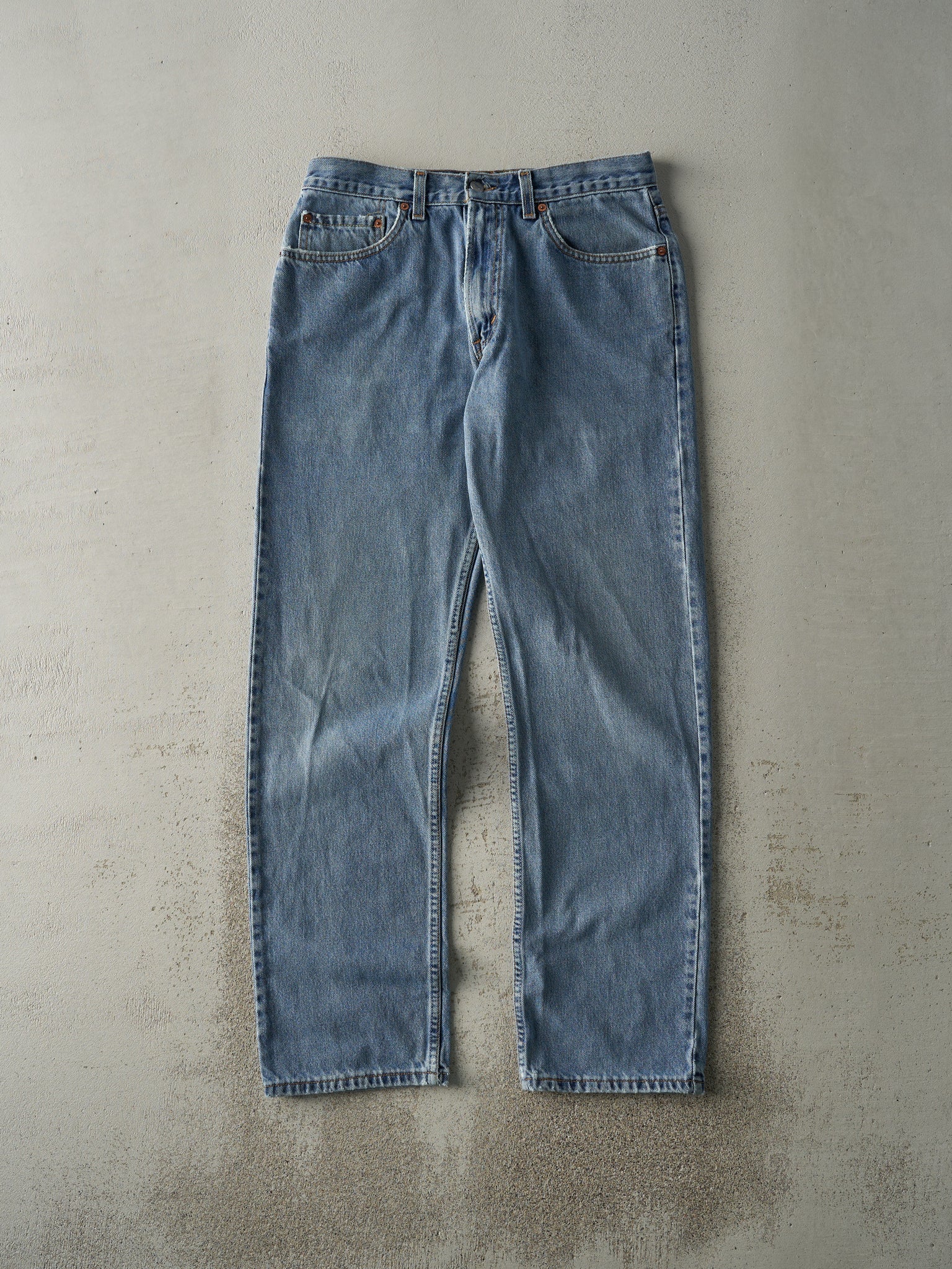 Vintage Y2K Light Wash Levi's 505 Jeans (31x32)