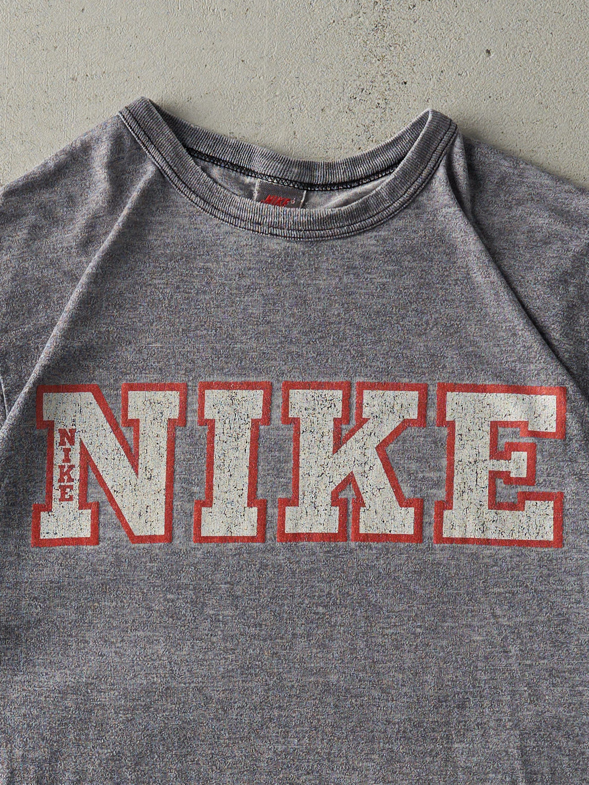 Vintage 90s Grey Nike Logo Tee (M)