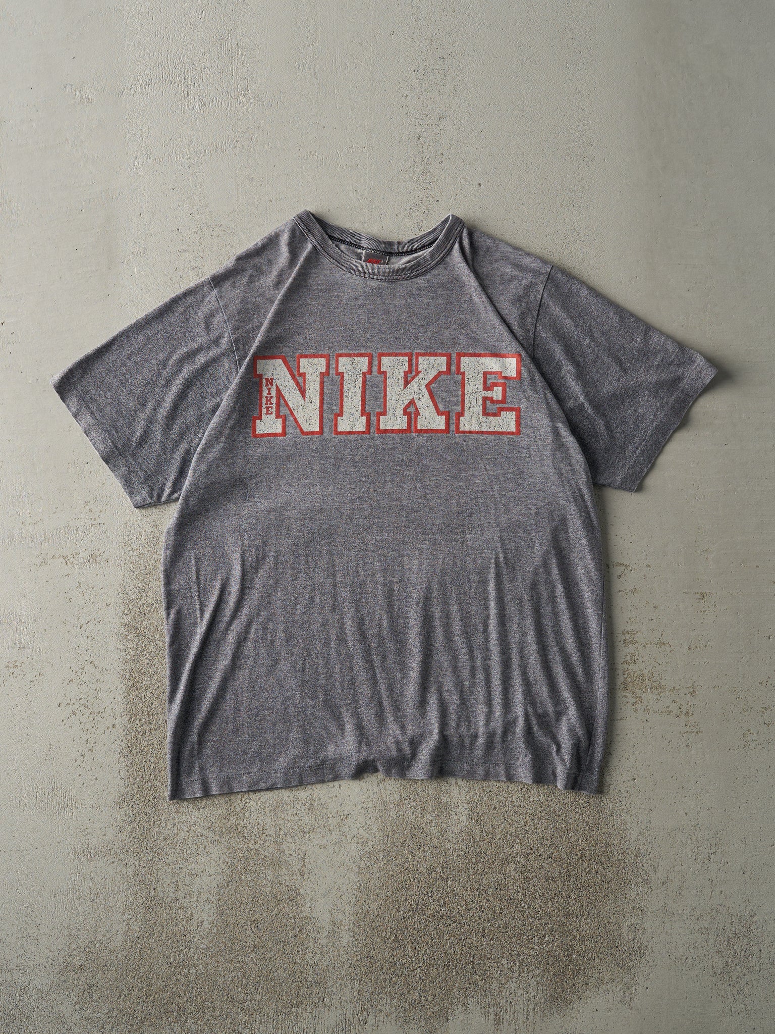 Vintage 90s Grey Nike Logo Tee (M)