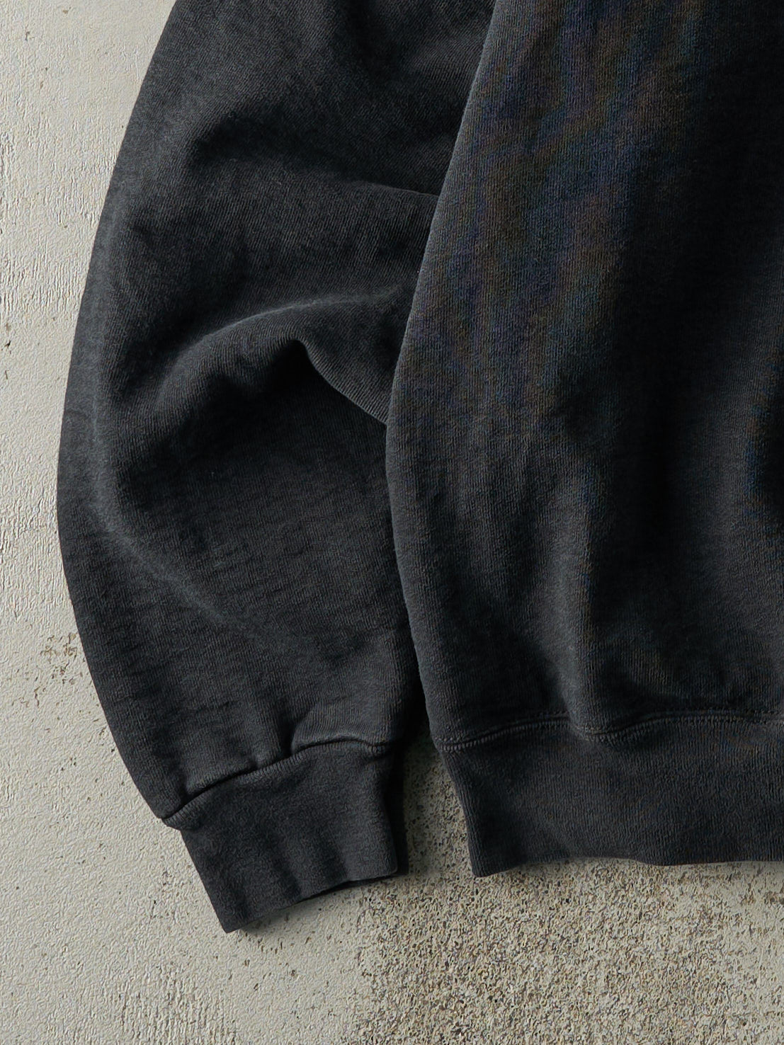 Vintage 90s Washed Black Embroidered Gladstone's Malibu Crewneck (M)