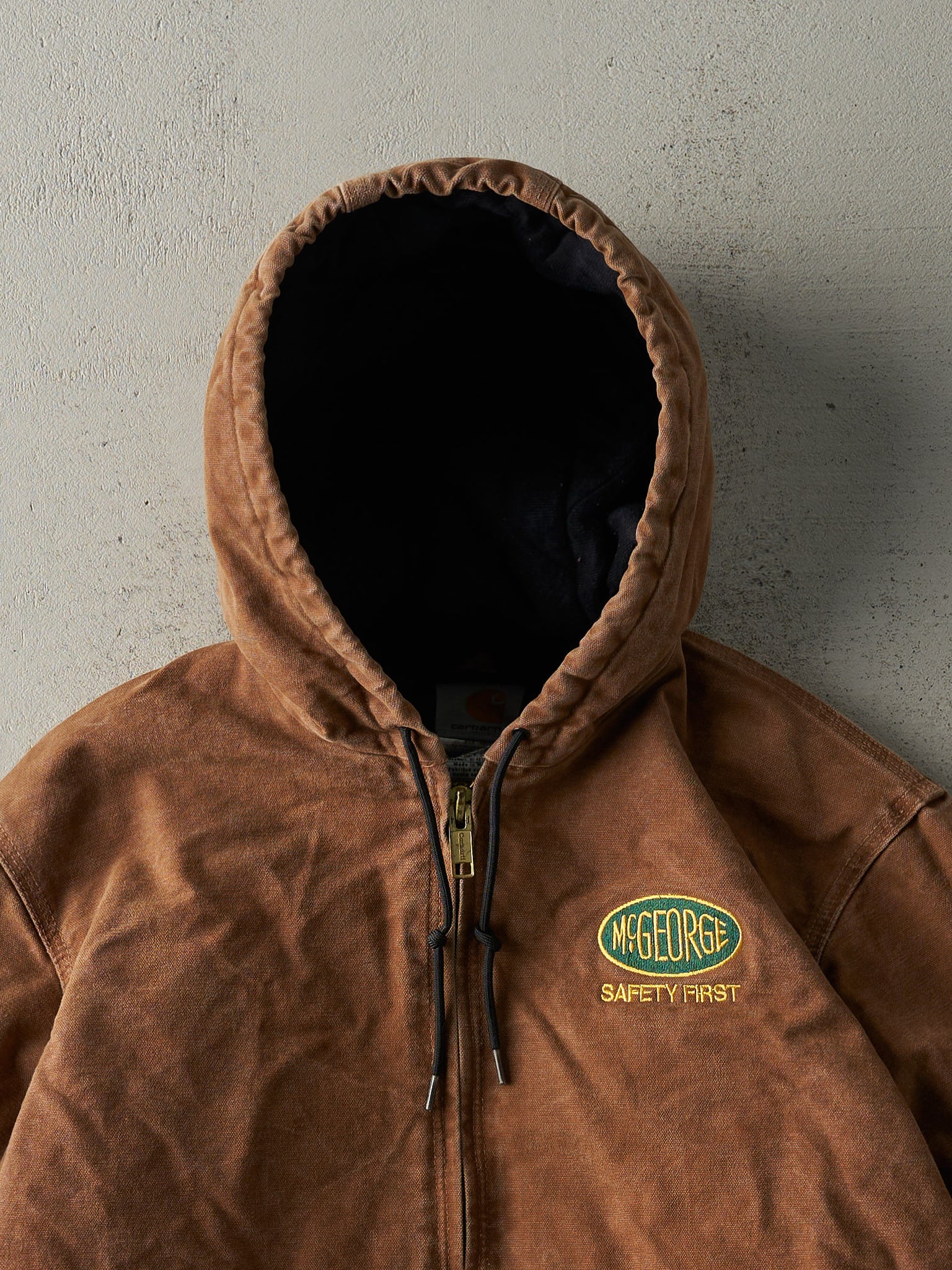 Vintage Y2K Brown Embroidered Carhartt Hooded Jacket (M/L)