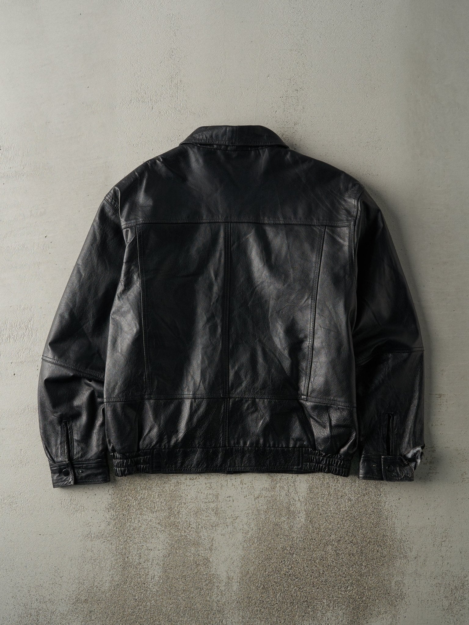Vintage Y2K Black Retreat Leather Jacket (M/L) – Rebalance Vintage
