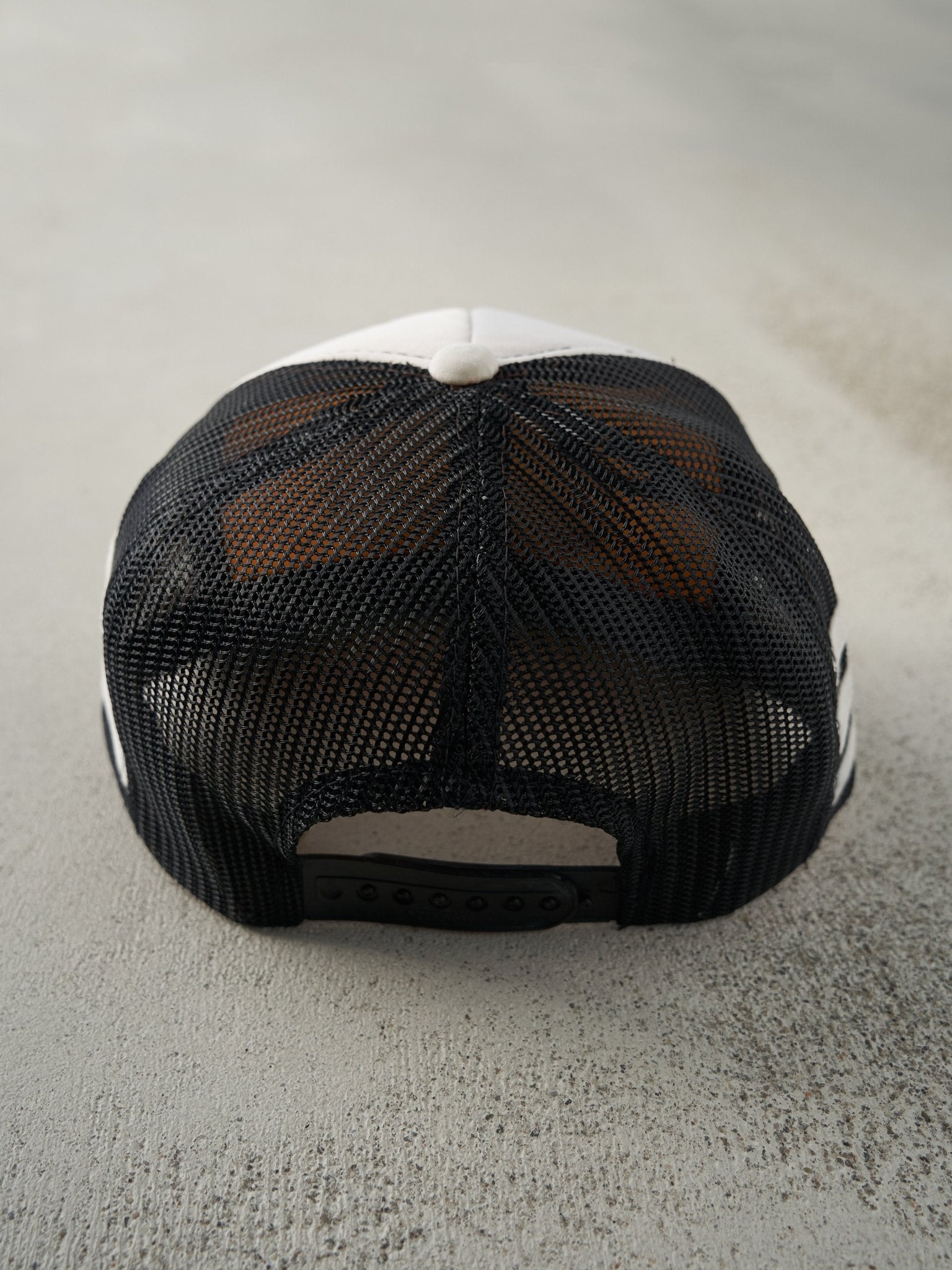 Vintage 80s Black & White Treval Foundation Spray Foam Trucker Hat