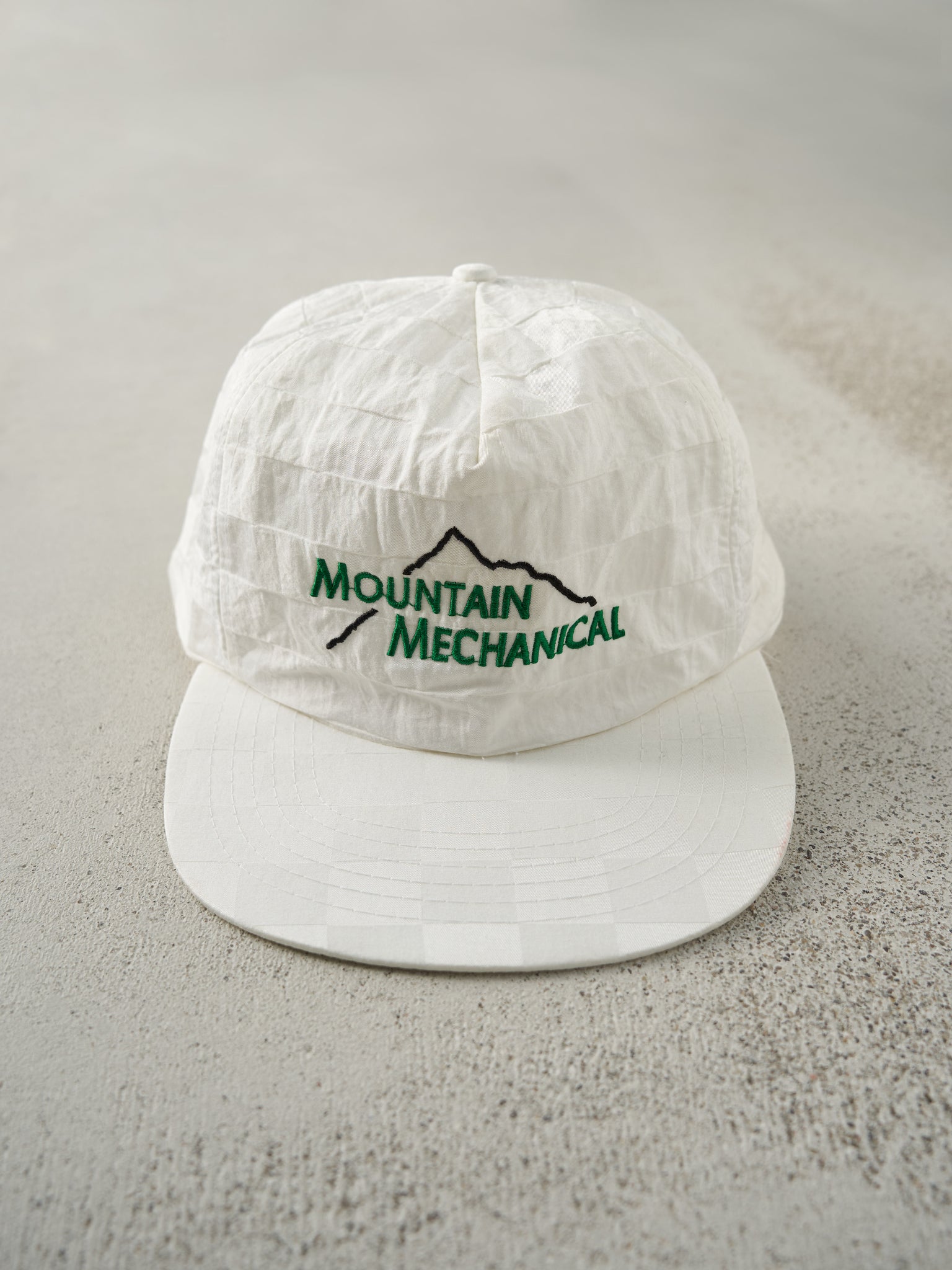 Vintage 90s White Mountain Mechanical Embroidered Nylon Snapback Hat