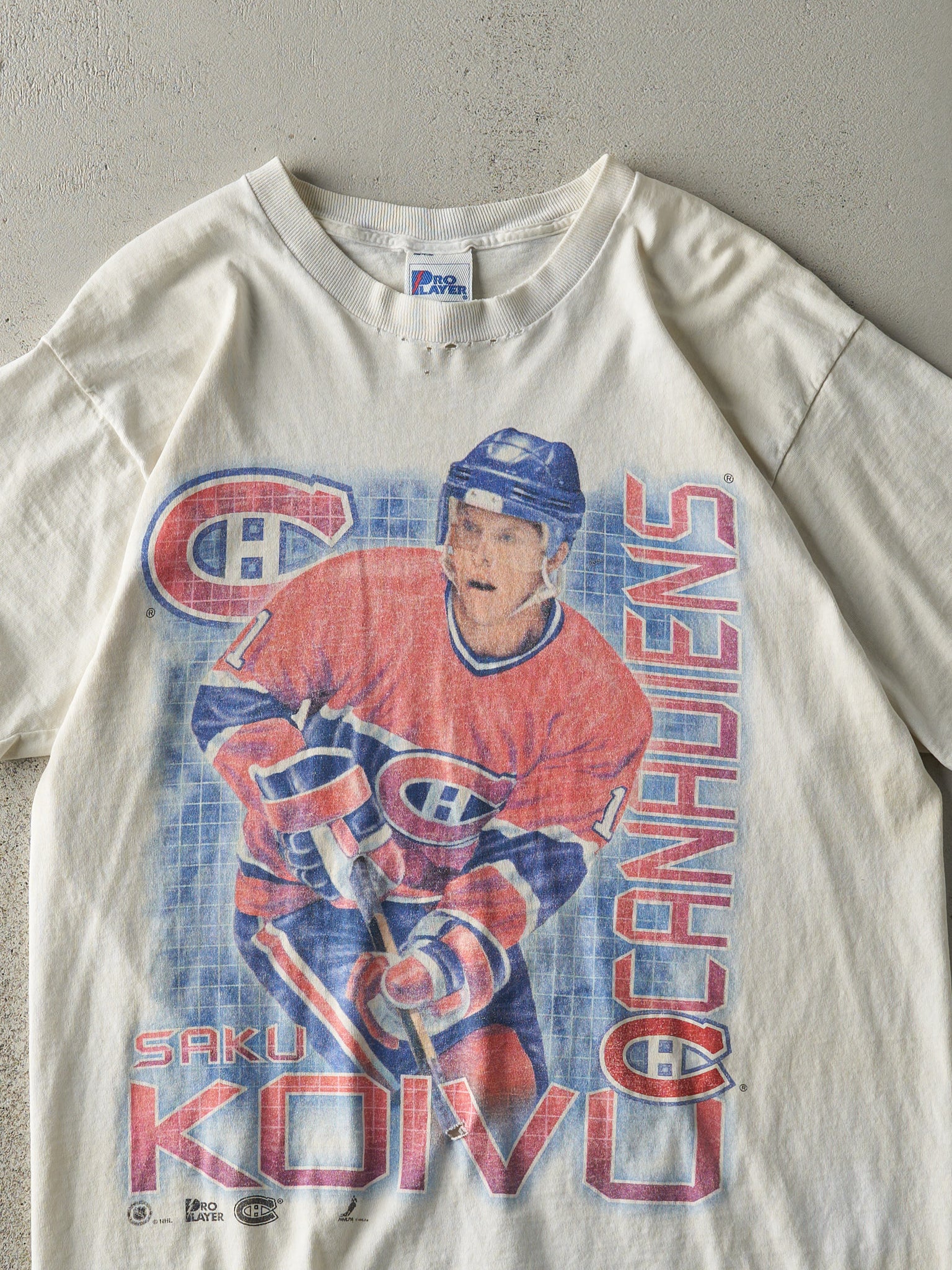 Vintage Y2K White Montreal Canadians Saku Koivu Long Player Tee (M)