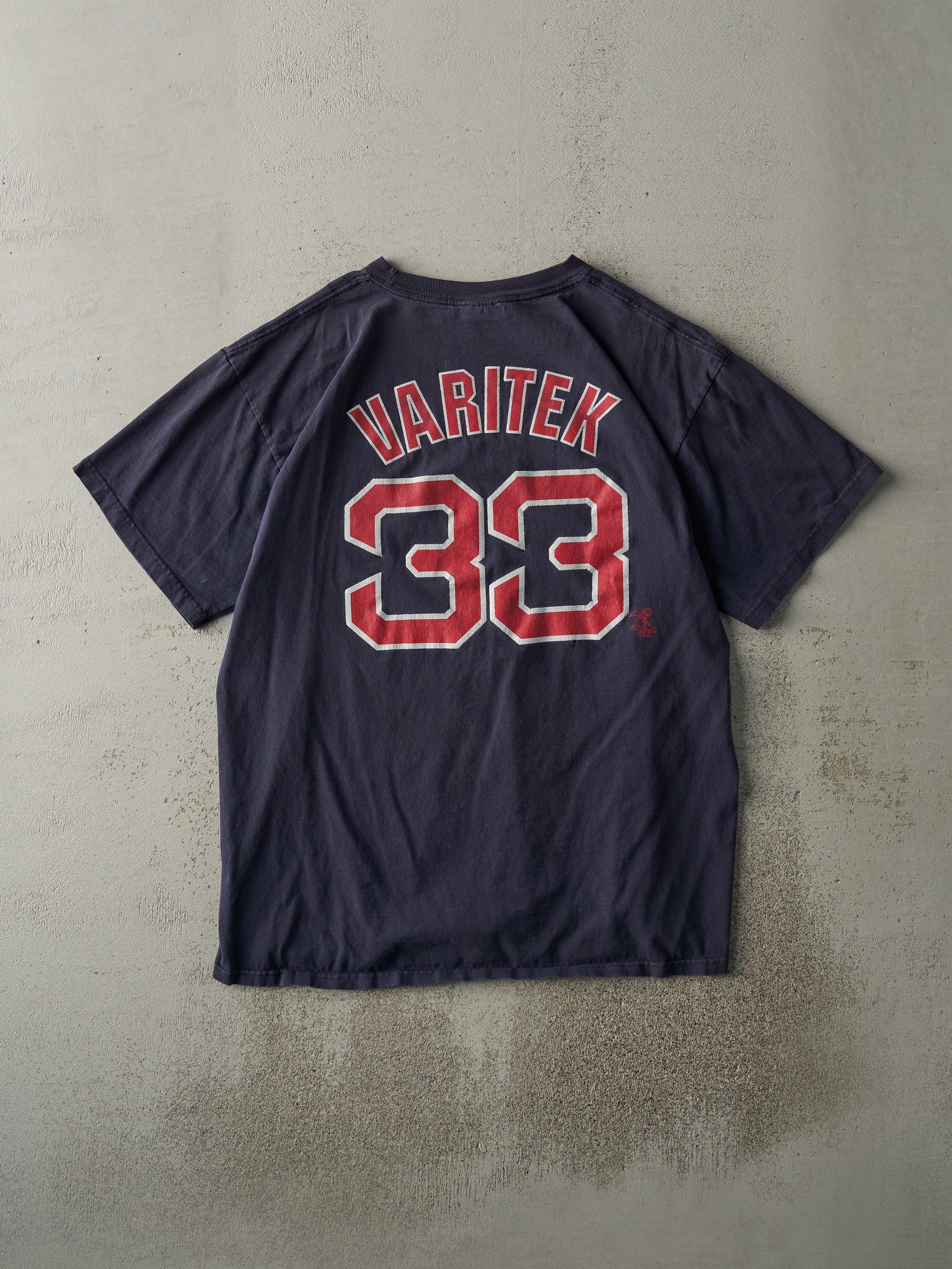 Vintage Y2K Navy Blue Boston Red Sox #33 Jason Varitek Player Tee (M/L)