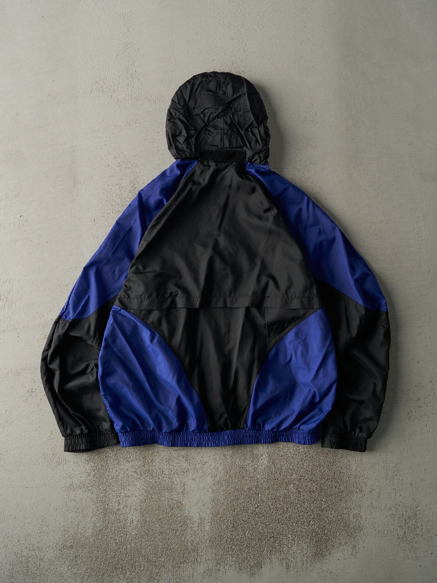 Vintage Y2K Blue & Black Adidas Coors Light Windbreaker Jacket (M)