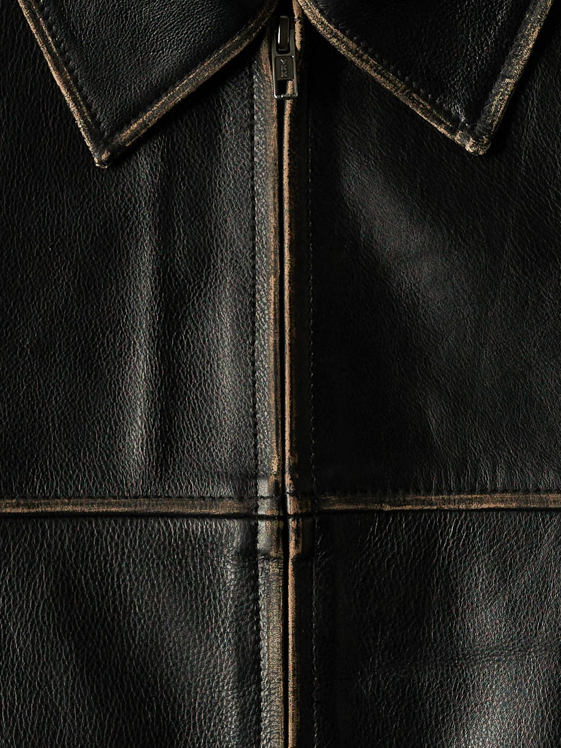 The 90s Cut Leather Jacket - Solid Black