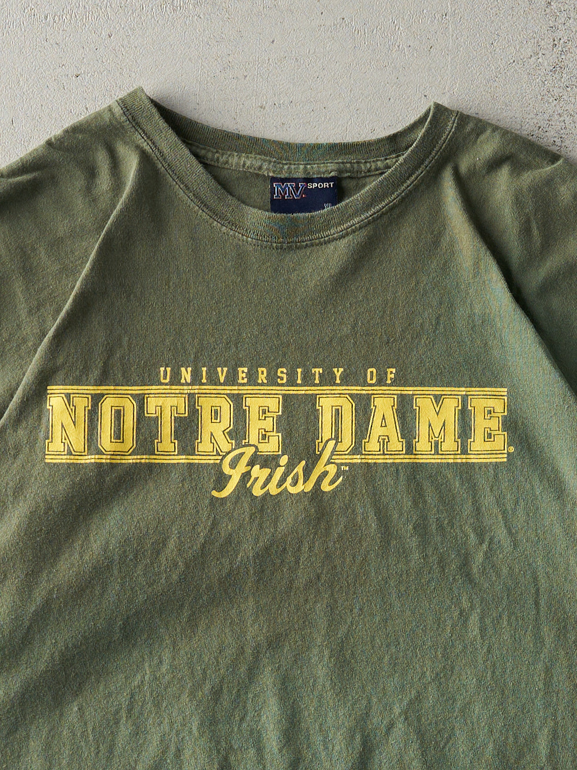 Vintage Y2K Green University of Notre Dame Tee (M/L)