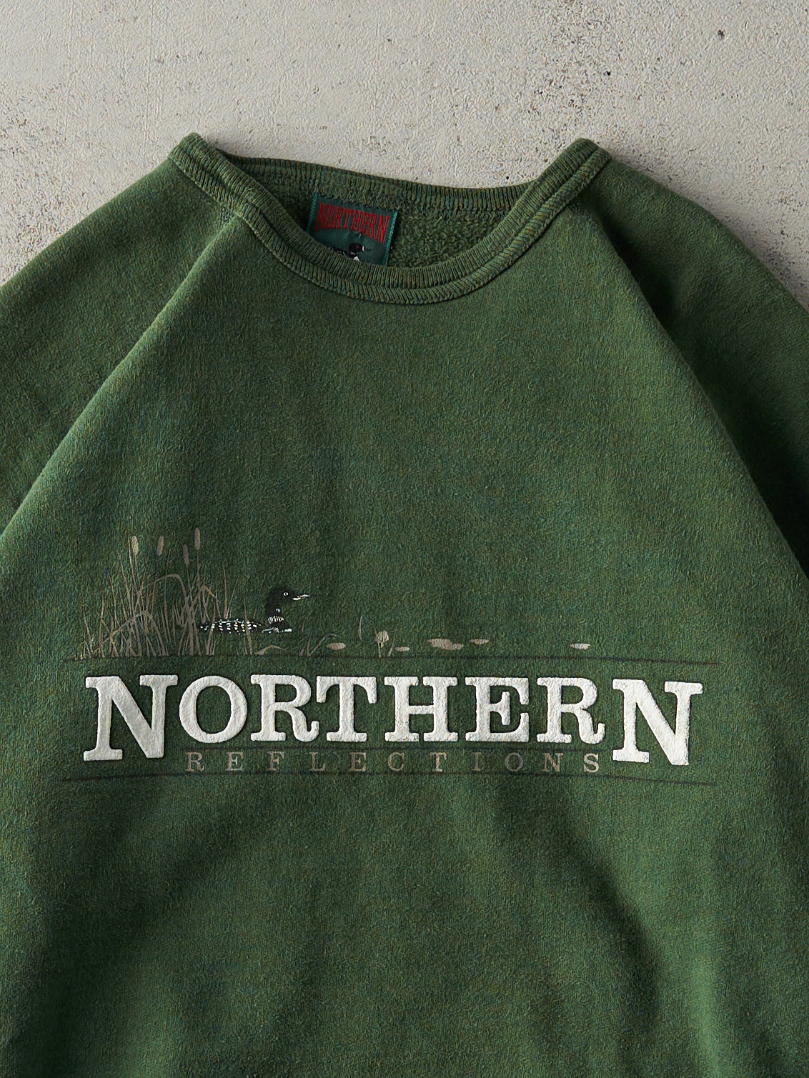 Vintage 90s Sun Faded Green Northern Reflections Crewneck (M/L)