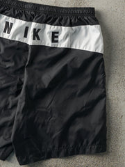 Vintage Y2K Black Nike Track Shorts (30x7.5)