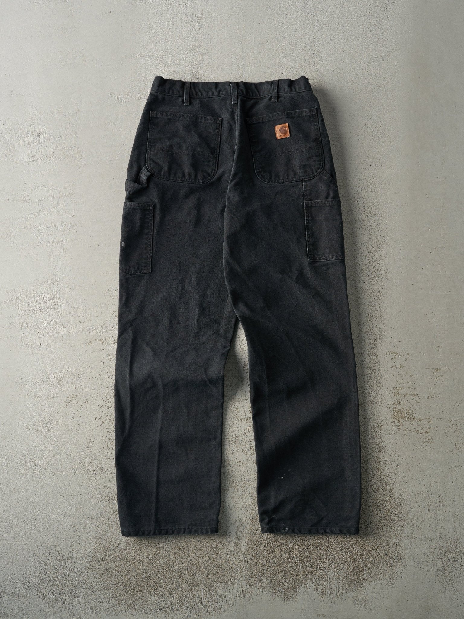 Vintage Y2K Black Dungaree Fit Carhartt Carpenter Pants (29x31)